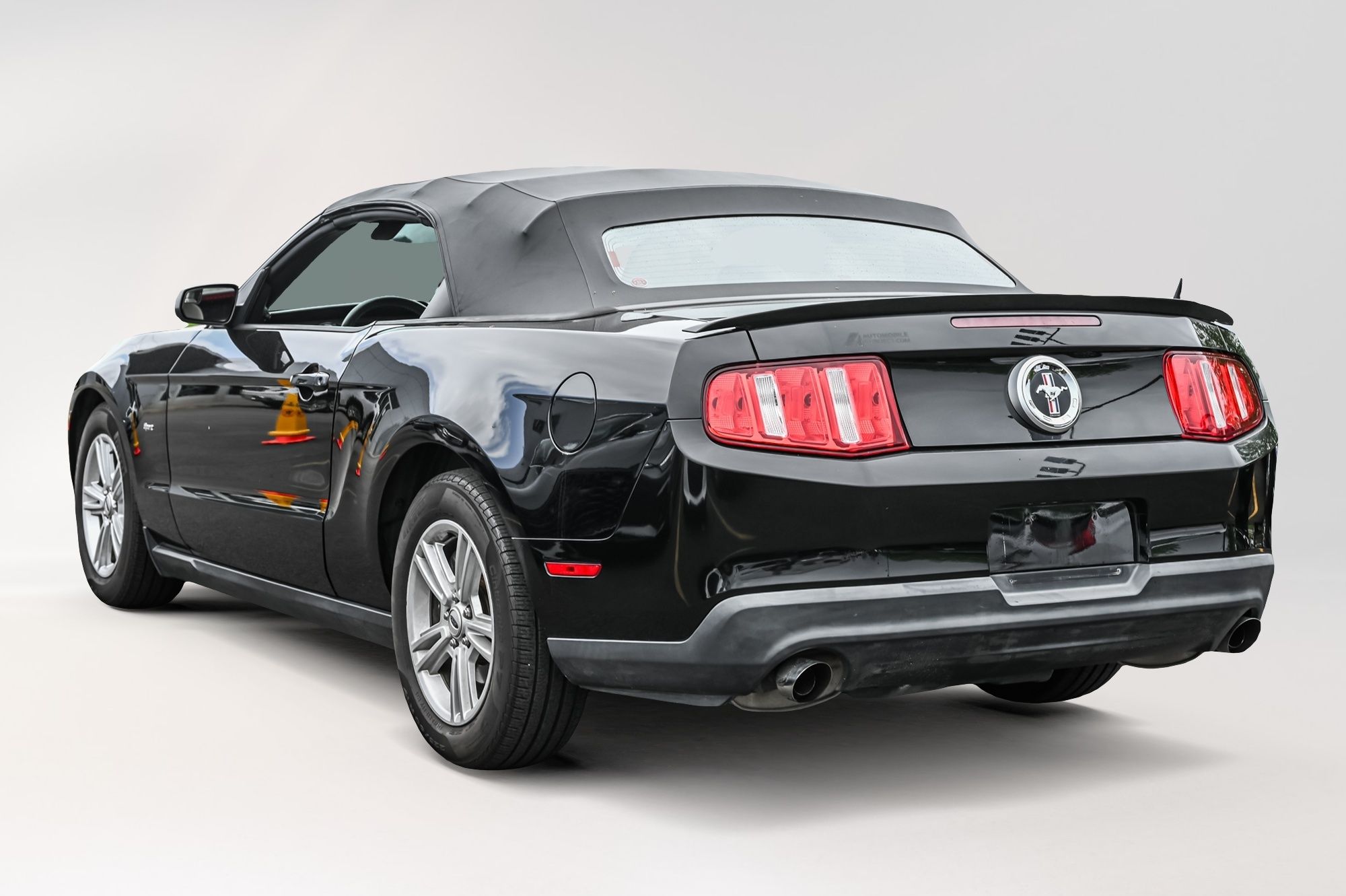 Ford Mustang  2012 à Dollard-des-Ormeaux, Québec