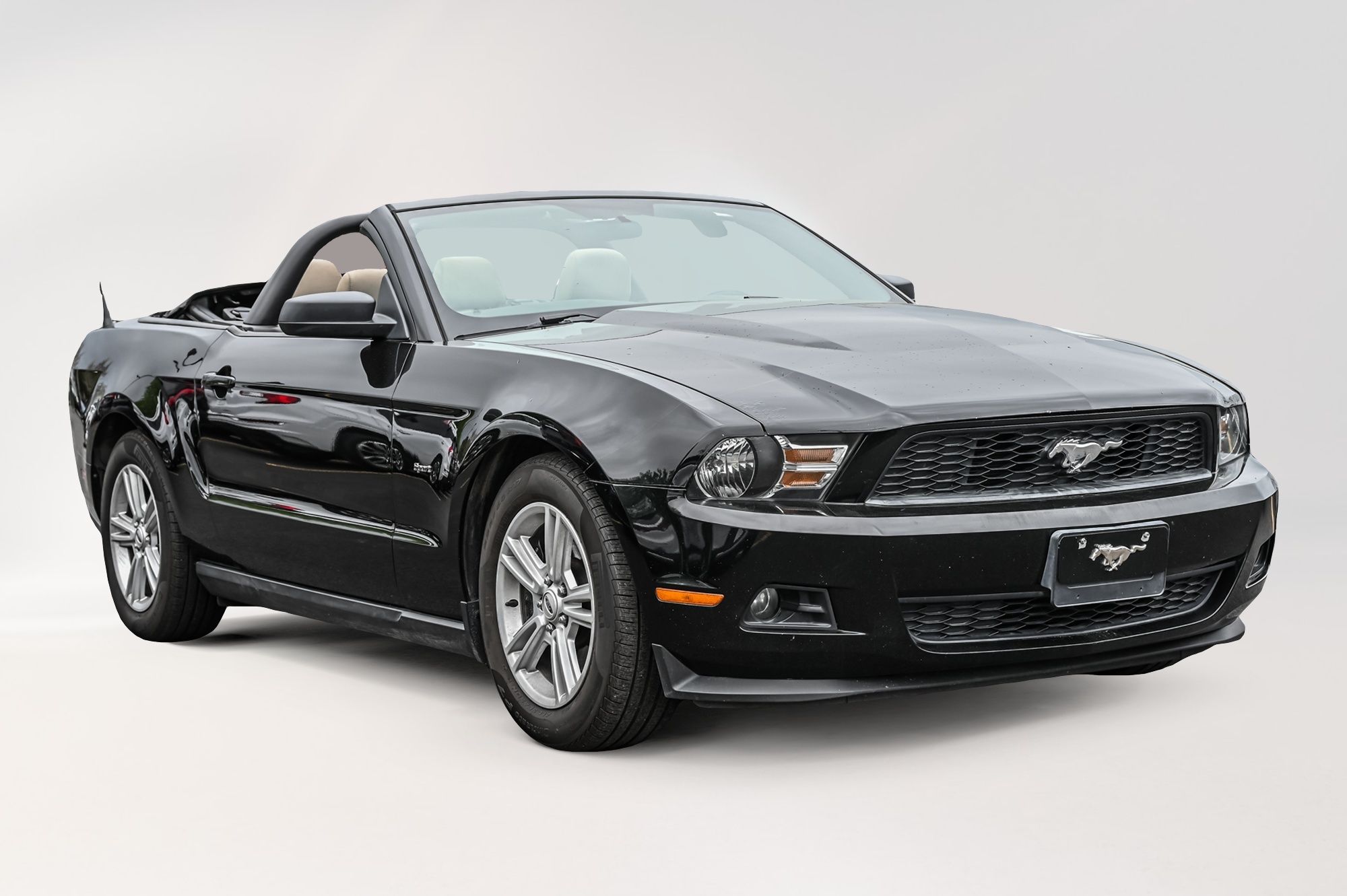 Ford Mustang  2012 à Dollard-des-Ormeaux, Québec