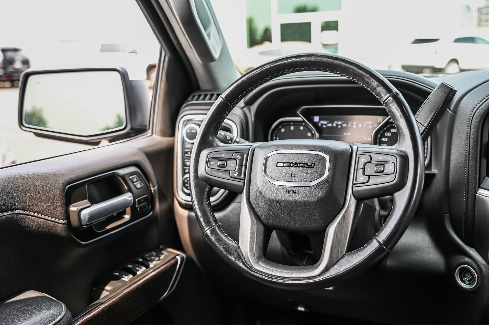 2022 GMC SIERRA 1500 LIMITED in Dollard-des-Ormeaux, Quebec
