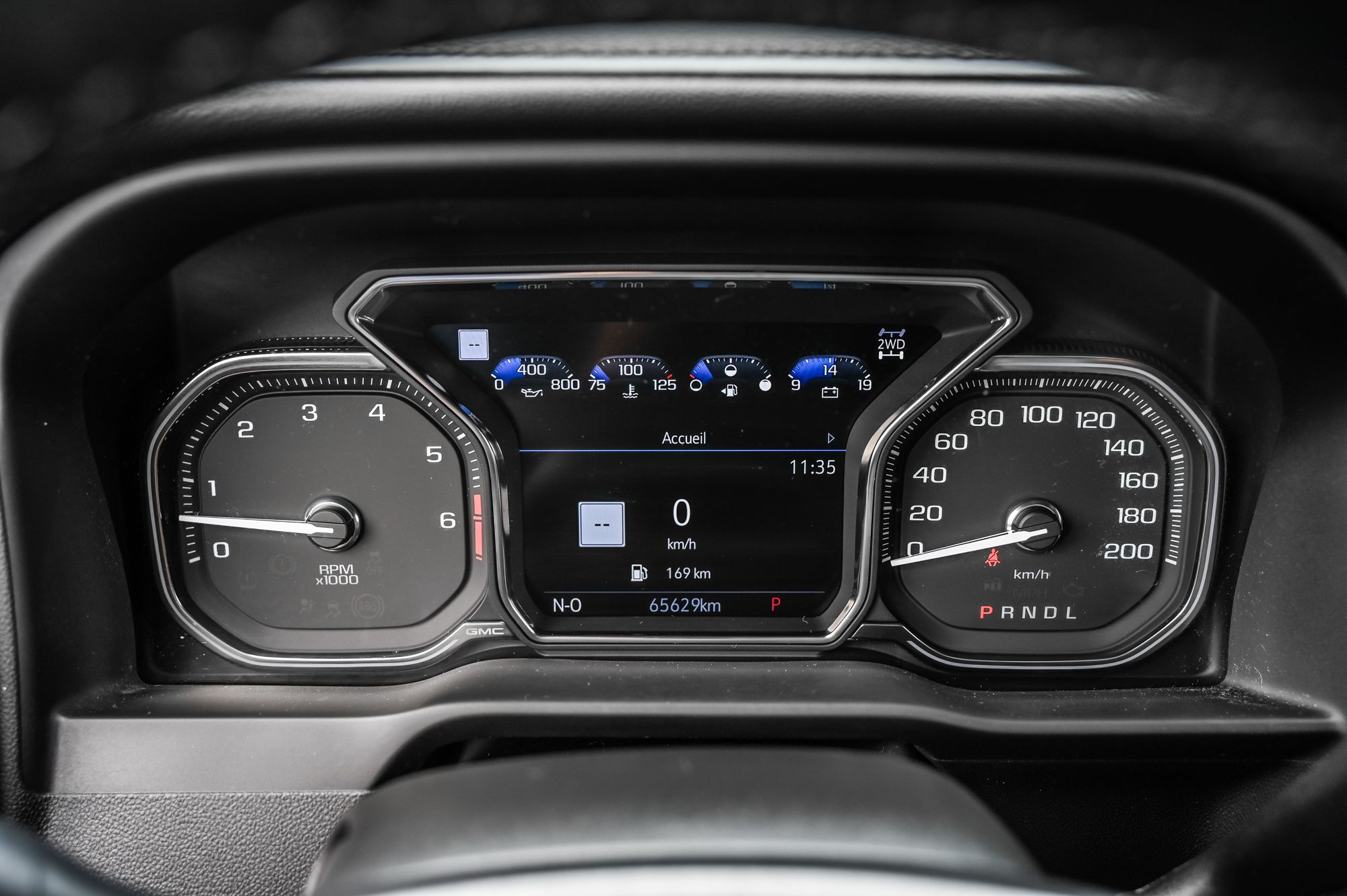2022 GMC SIERRA 1500 LIMITED in Dollard-des-Ormeaux, Quebec