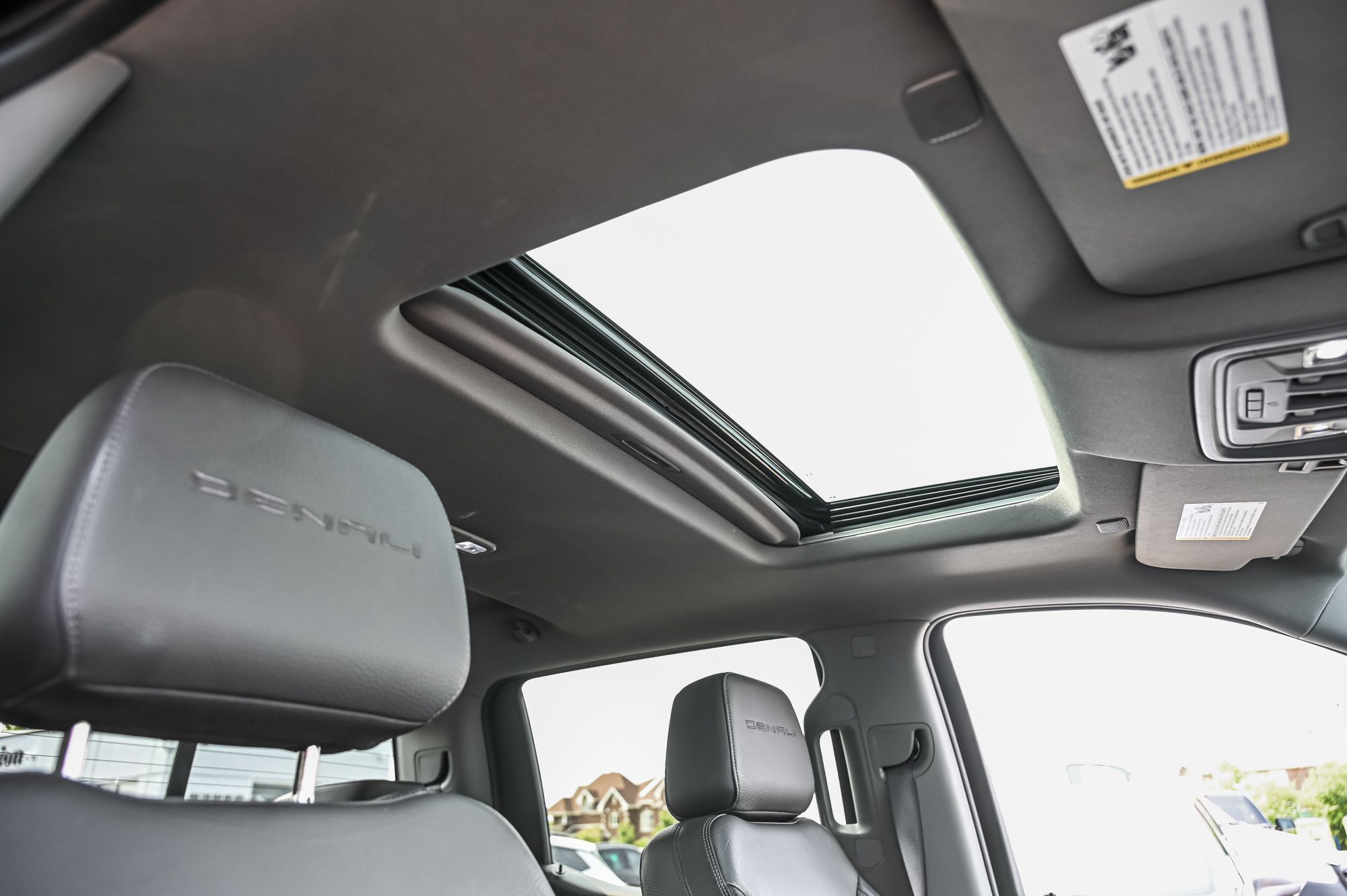 2022 GMC SIERRA 1500 LIMITED in Dollard-des-Ormeaux, Quebec