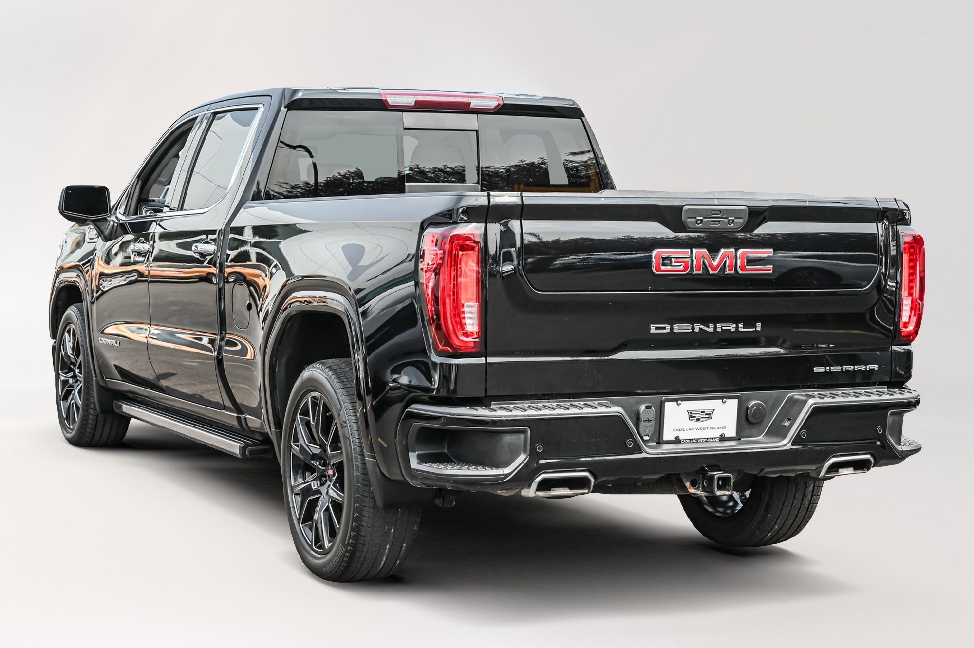 2022 GMC SIERRA 1500 LIMITED in Dollard-des-Ormeaux, Quebec