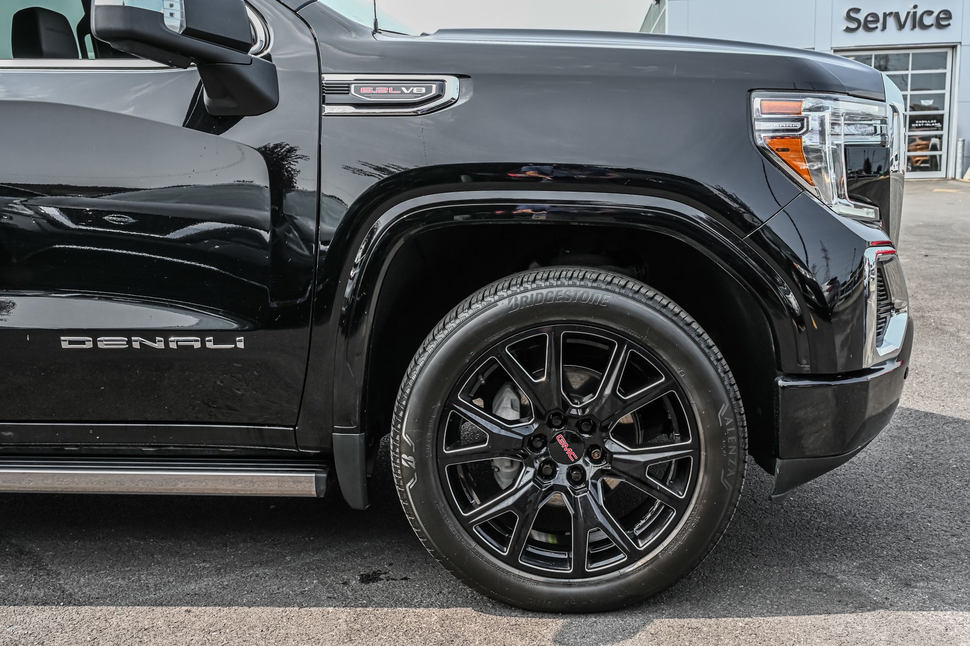 2022 GMC SIERRA 1500 LIMITED in Dollard-des-Ormeaux, Quebec