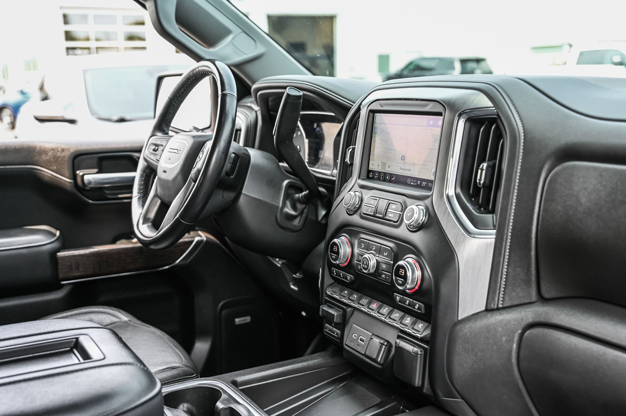 2022 GMC SIERRA 1500 LIMITED in Dollard-des-Ormeaux, Quebec