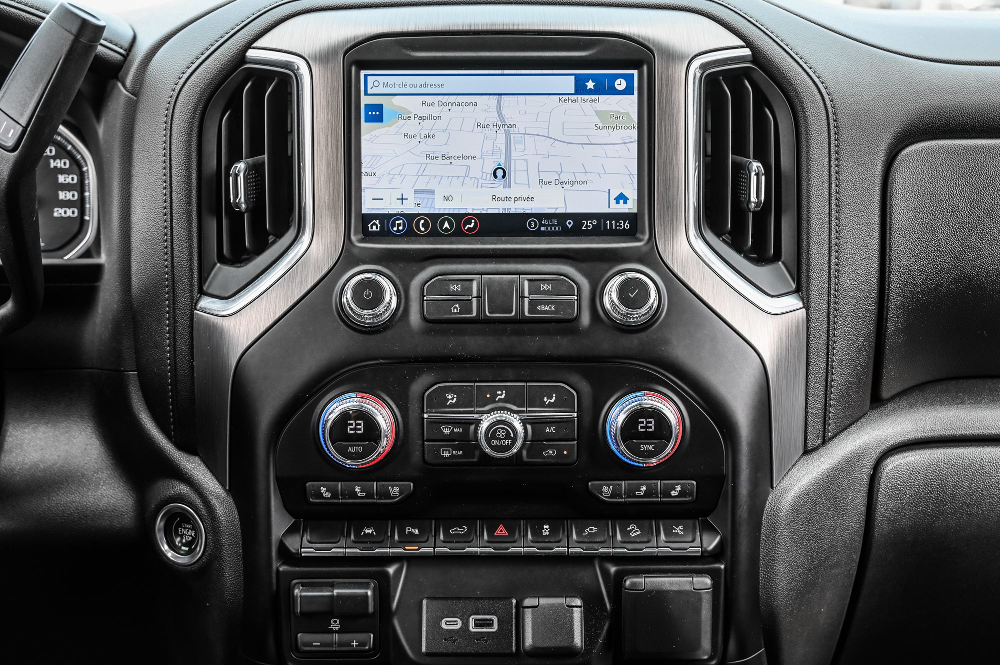 2022 GMC SIERRA 1500 LIMITED in Dollard-des-Ormeaux, Quebec