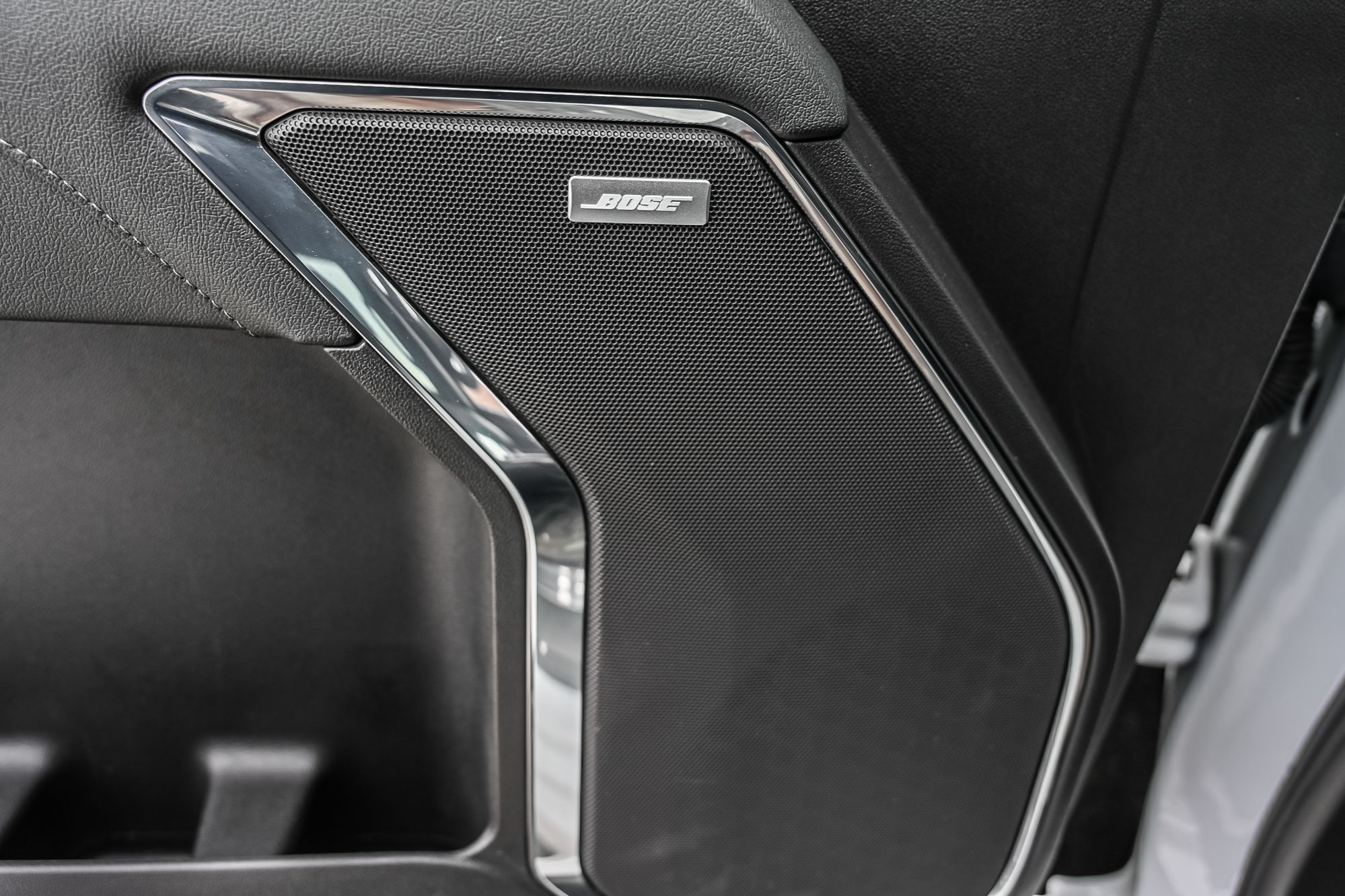 GMC Sierra 1500  2024 à Dollard-des-Ormeaux, Québec