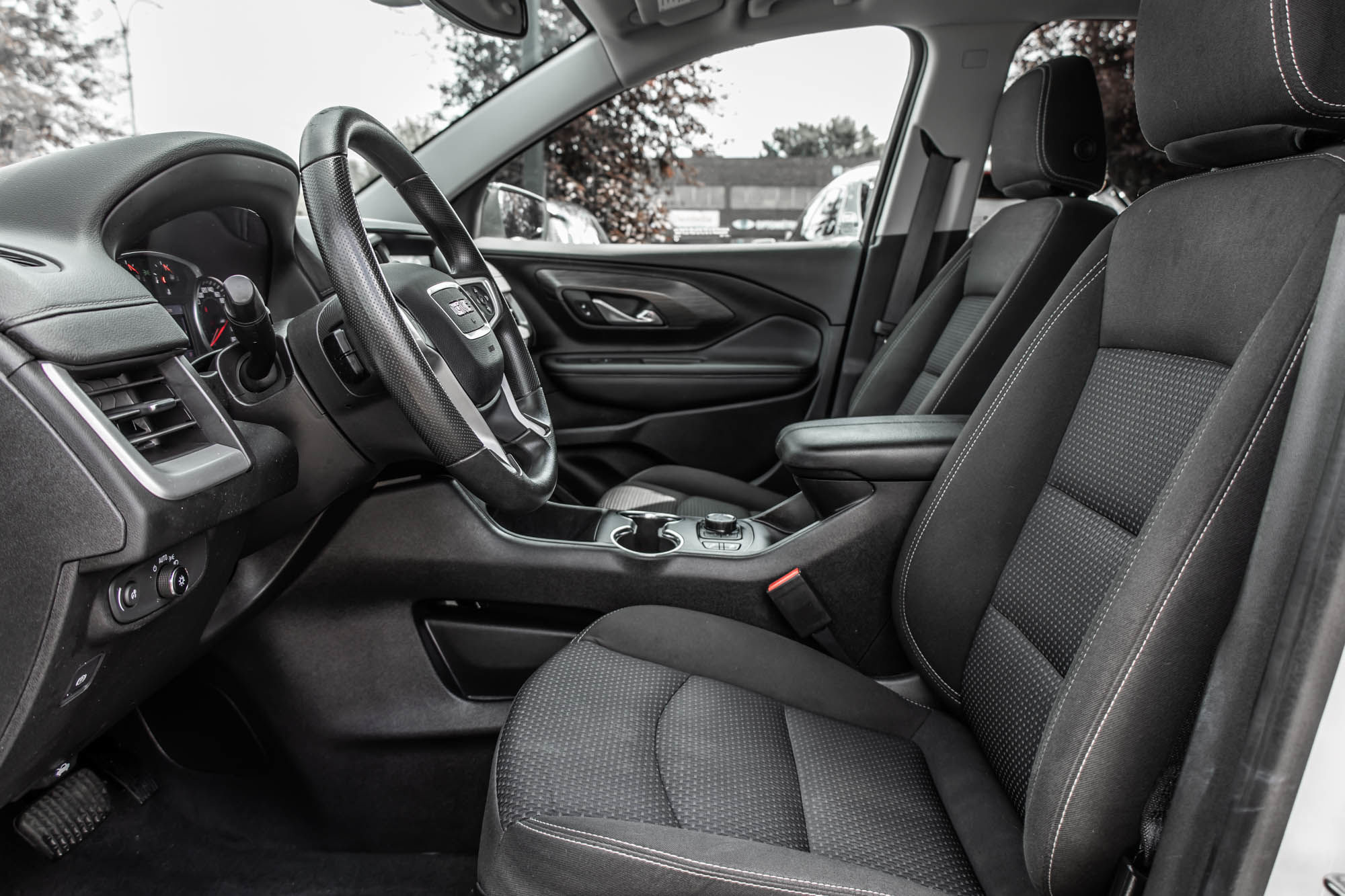 2022 GMC Terrain in Dollard-des-Ormeaux, Quebec