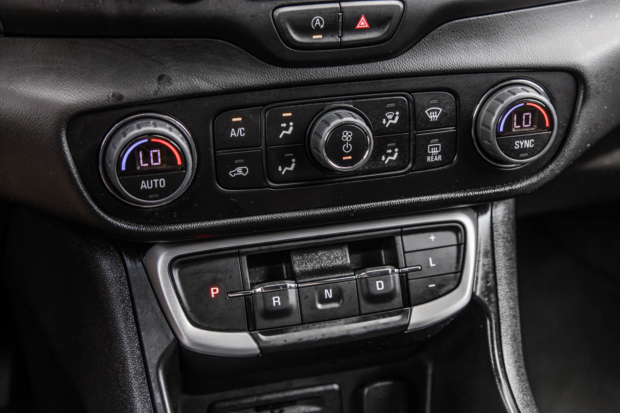 2022 GMC Terrain in Dollard-des-Ormeaux, Quebec