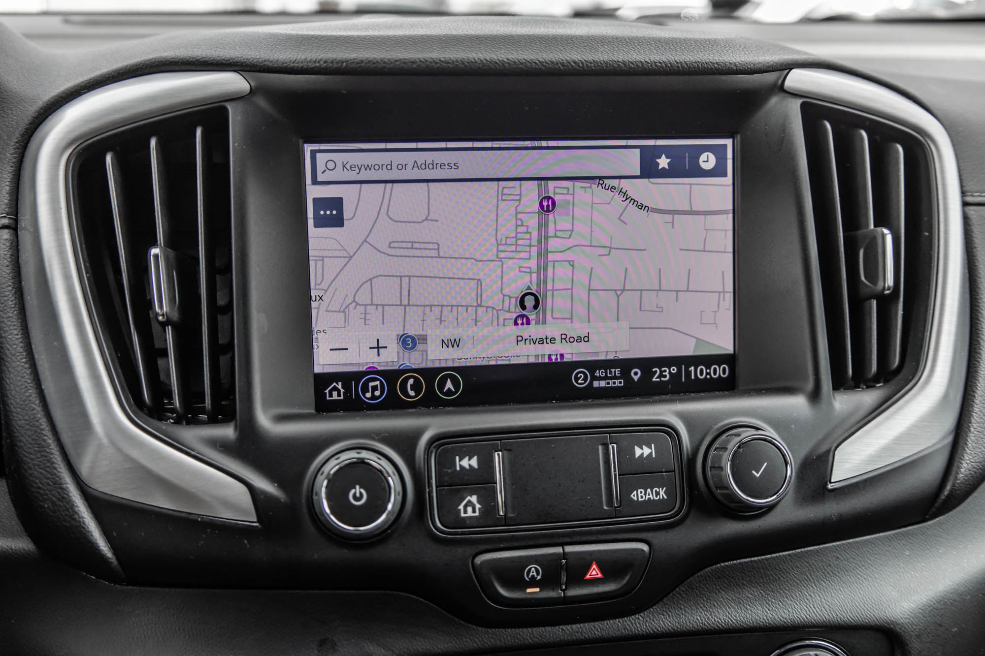 2022 GMC Terrain in Dollard-des-Ormeaux, Quebec