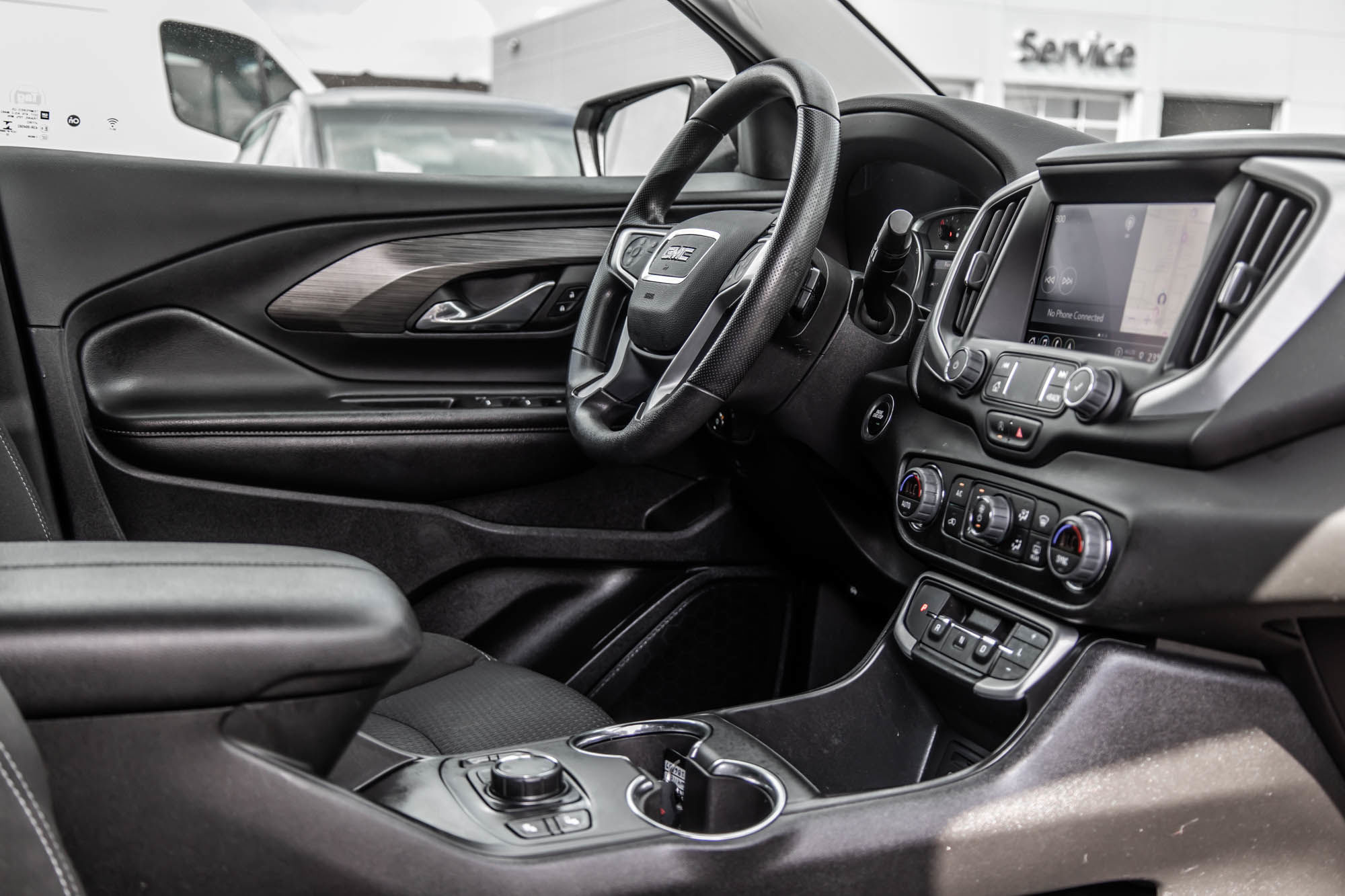 2022 GMC Terrain in Dollard-des-Ormeaux, Quebec