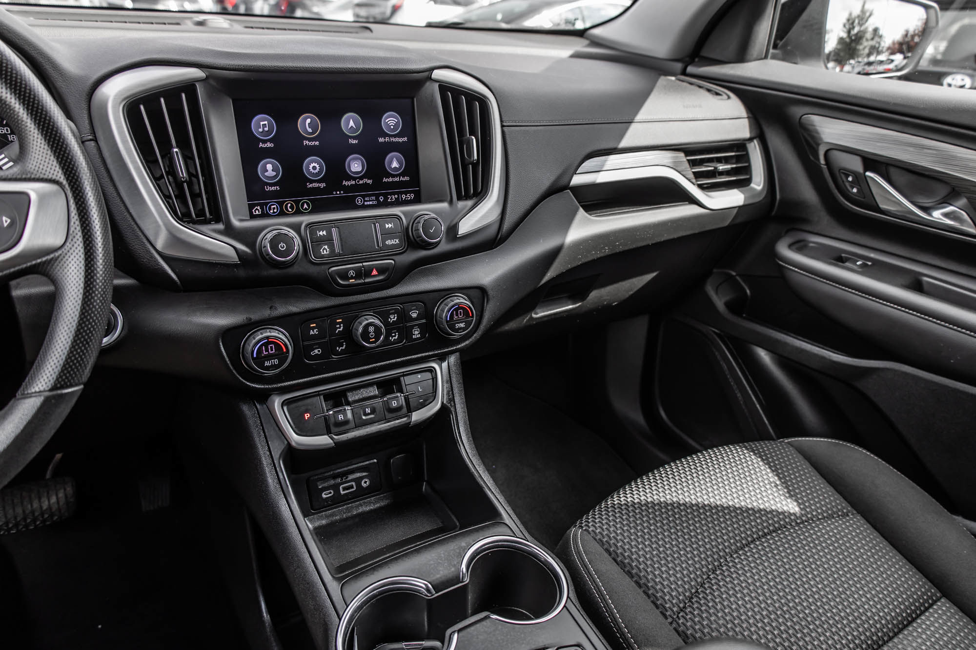 2022 GMC Terrain in Dollard-des-Ormeaux, Quebec
