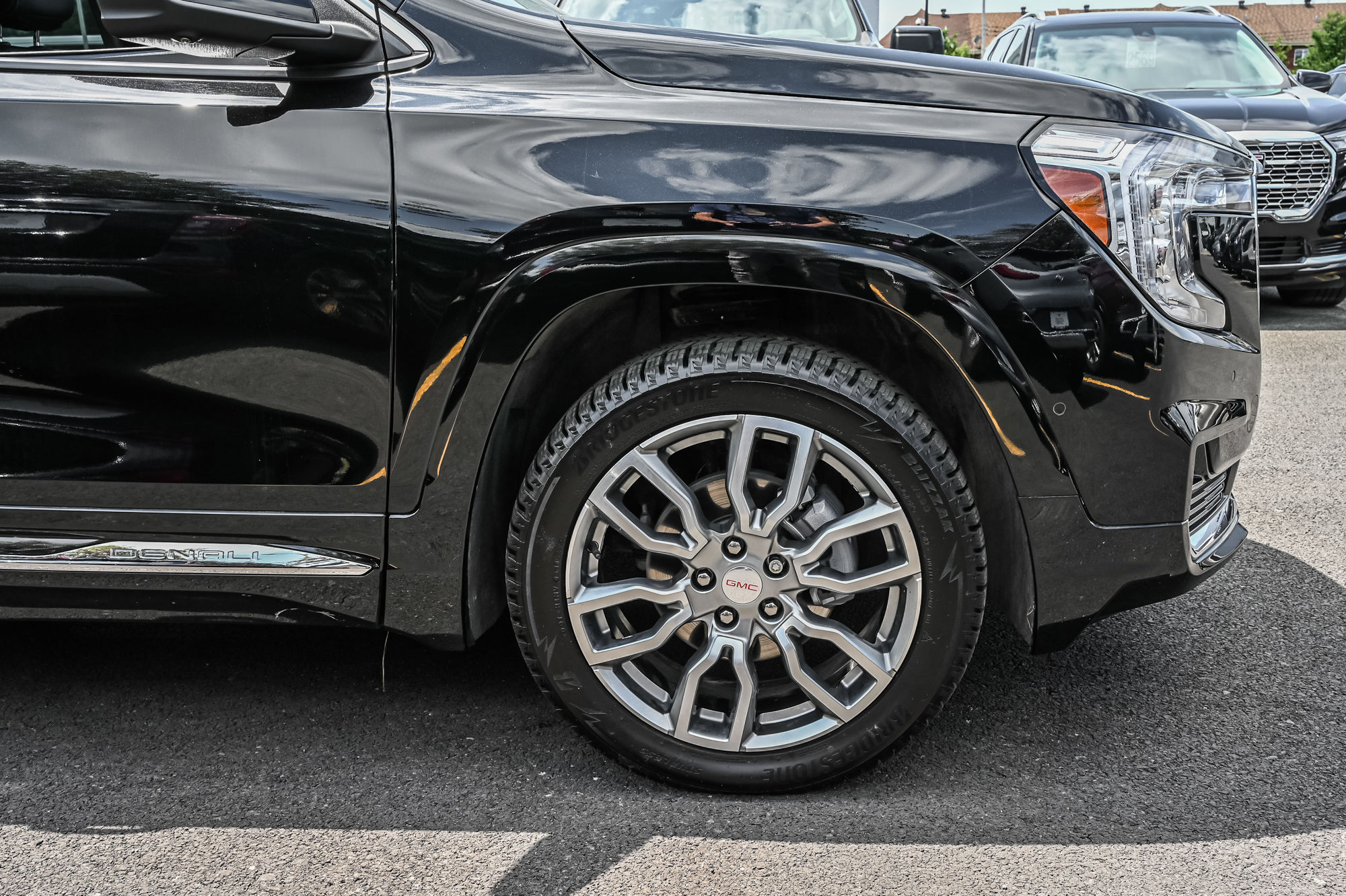 2023 GMC Terrain in Dollard-des-Ormeaux, Quebec