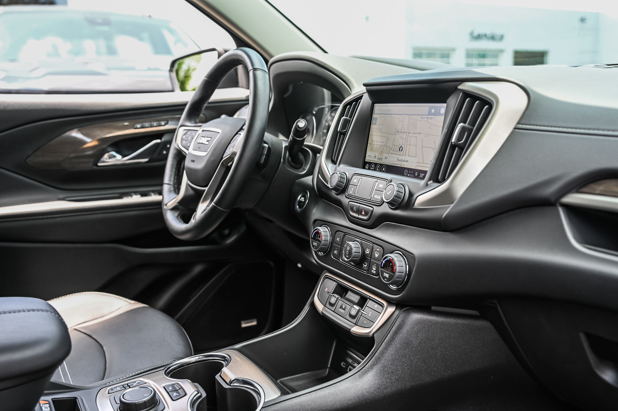 2023 GMC Terrain in Dollard-des-Ormeaux, Quebec