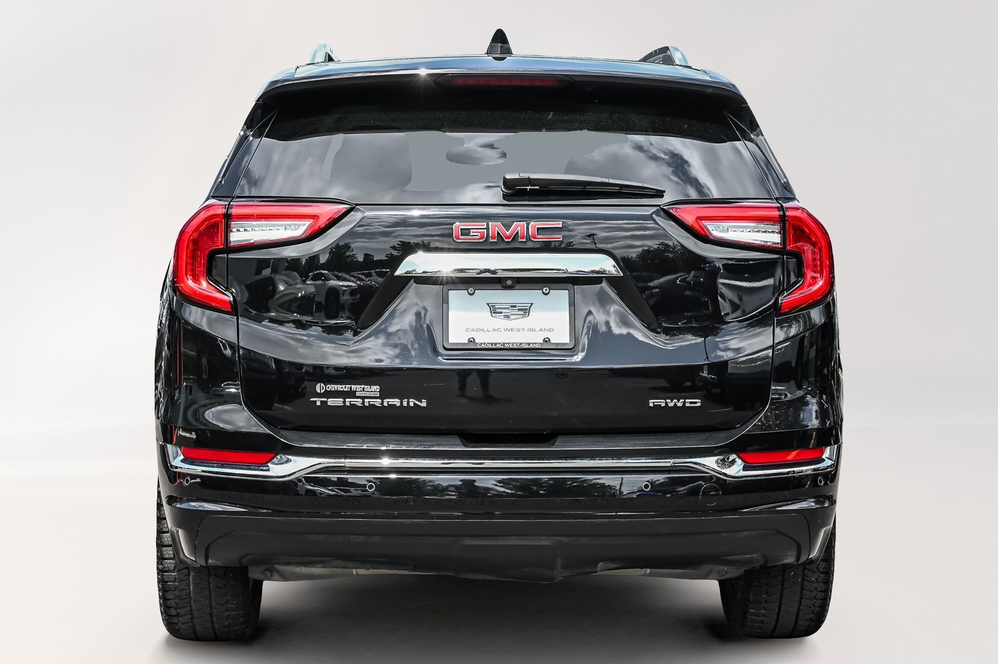 2023 GMC Terrain in Dollard-des-Ormeaux, Quebec