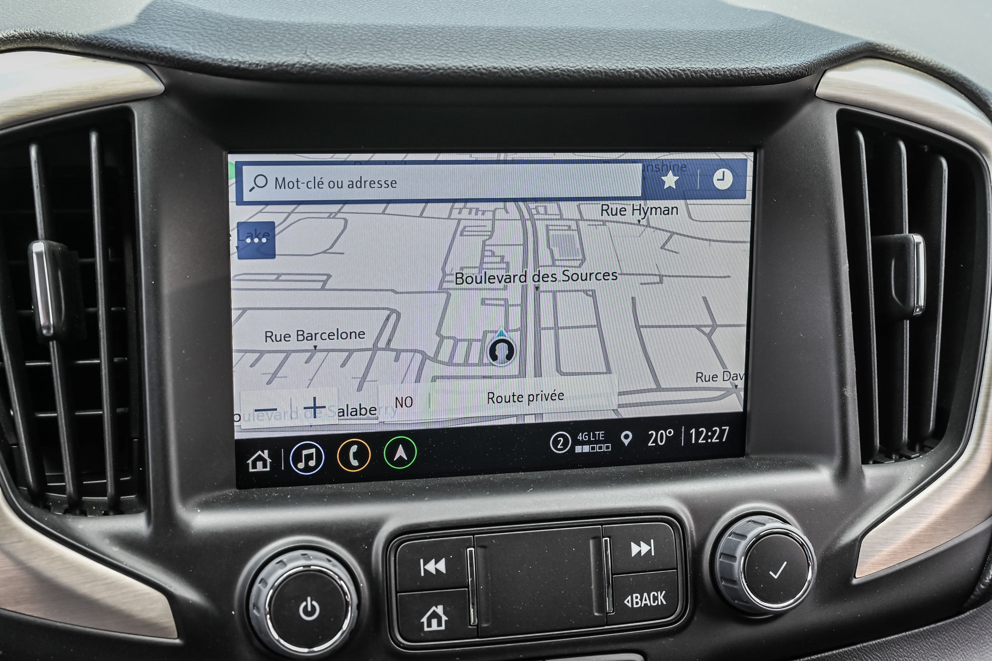 2023 GMC Terrain in Dollard-des-Ormeaux, Quebec