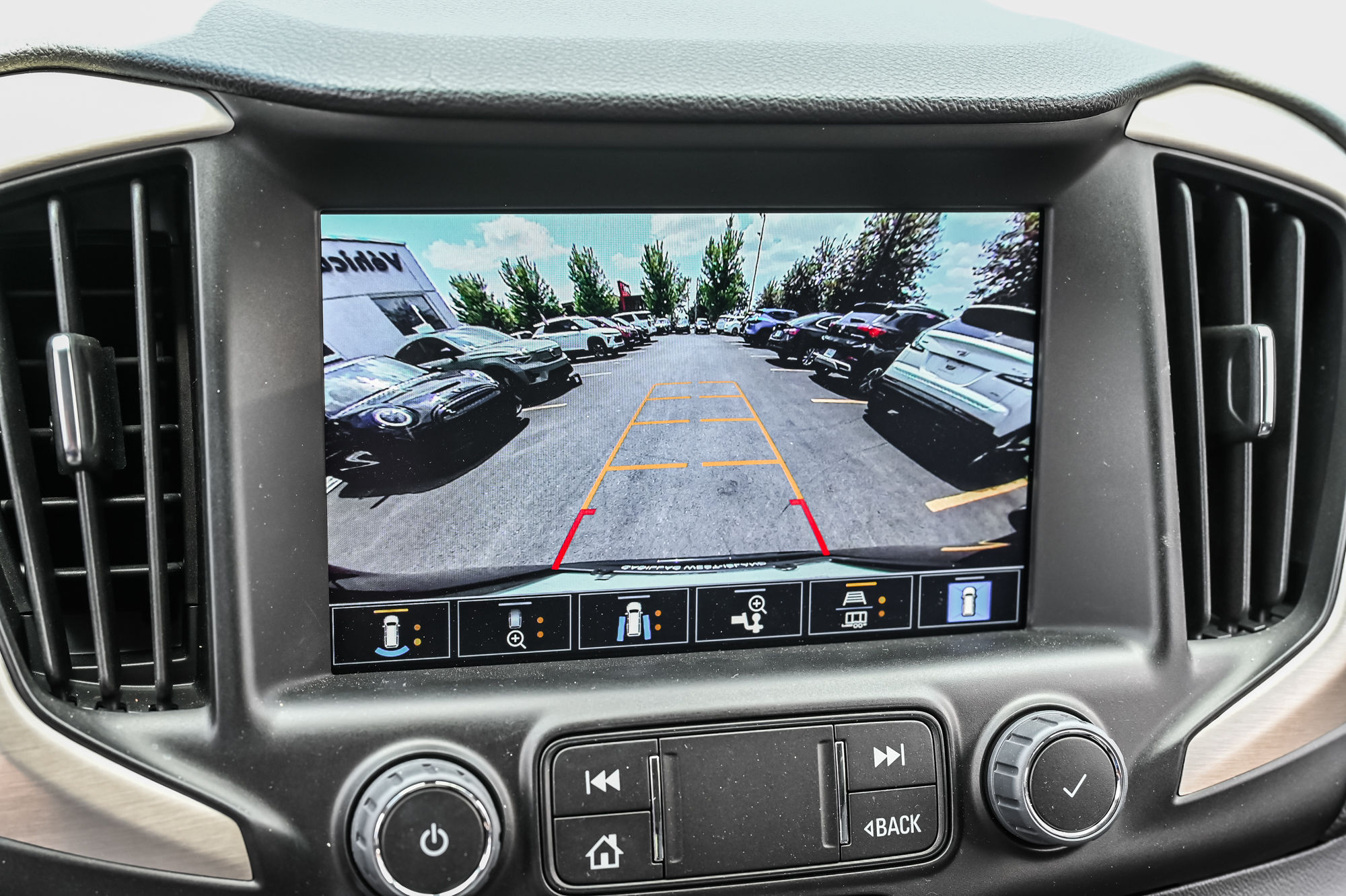 2023 GMC Terrain in Dollard-des-Ormeaux, Quebec