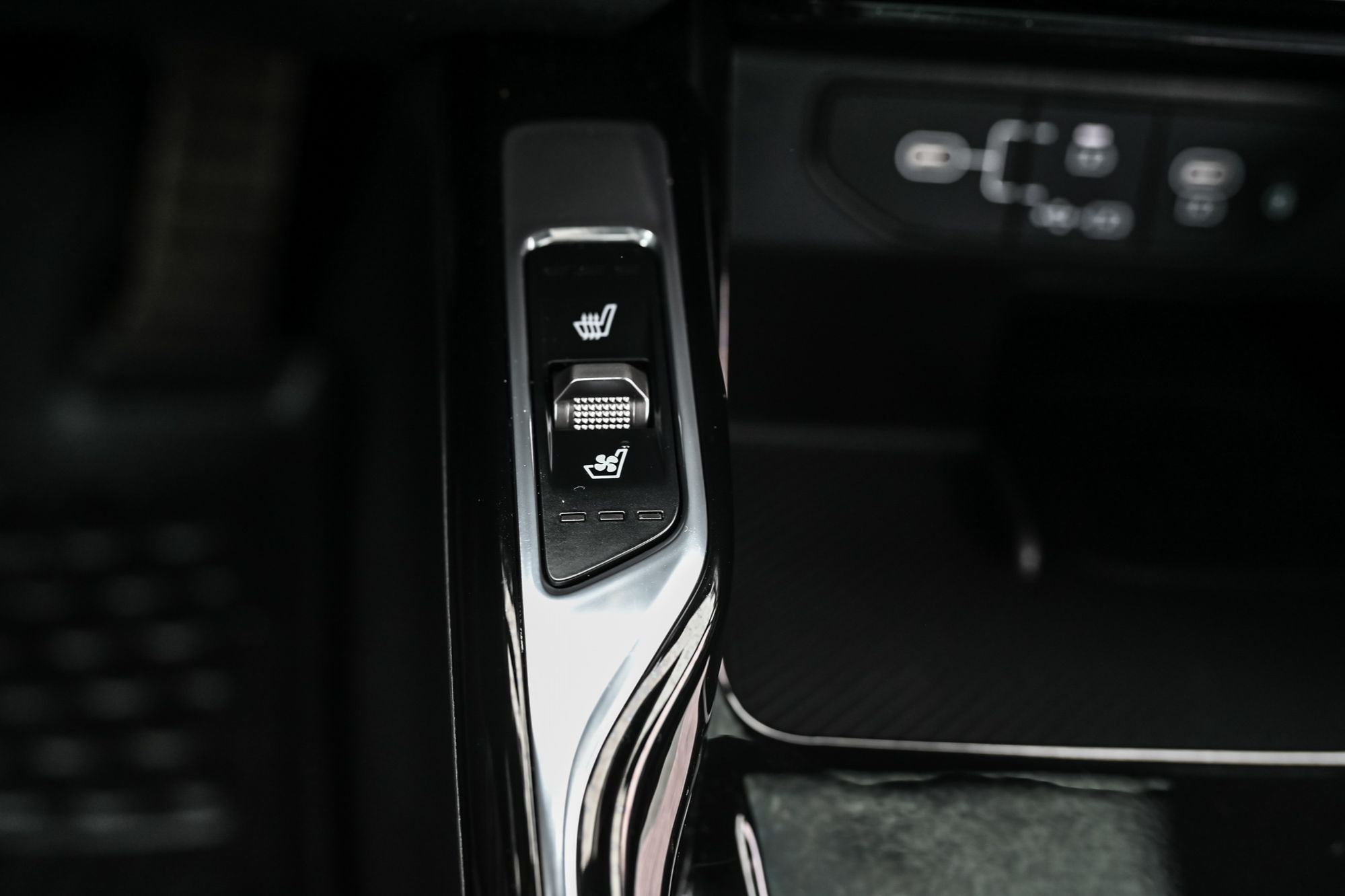 Kia Sorento Hybrid  2025 à Dollard-des-Ormeaux, Québec