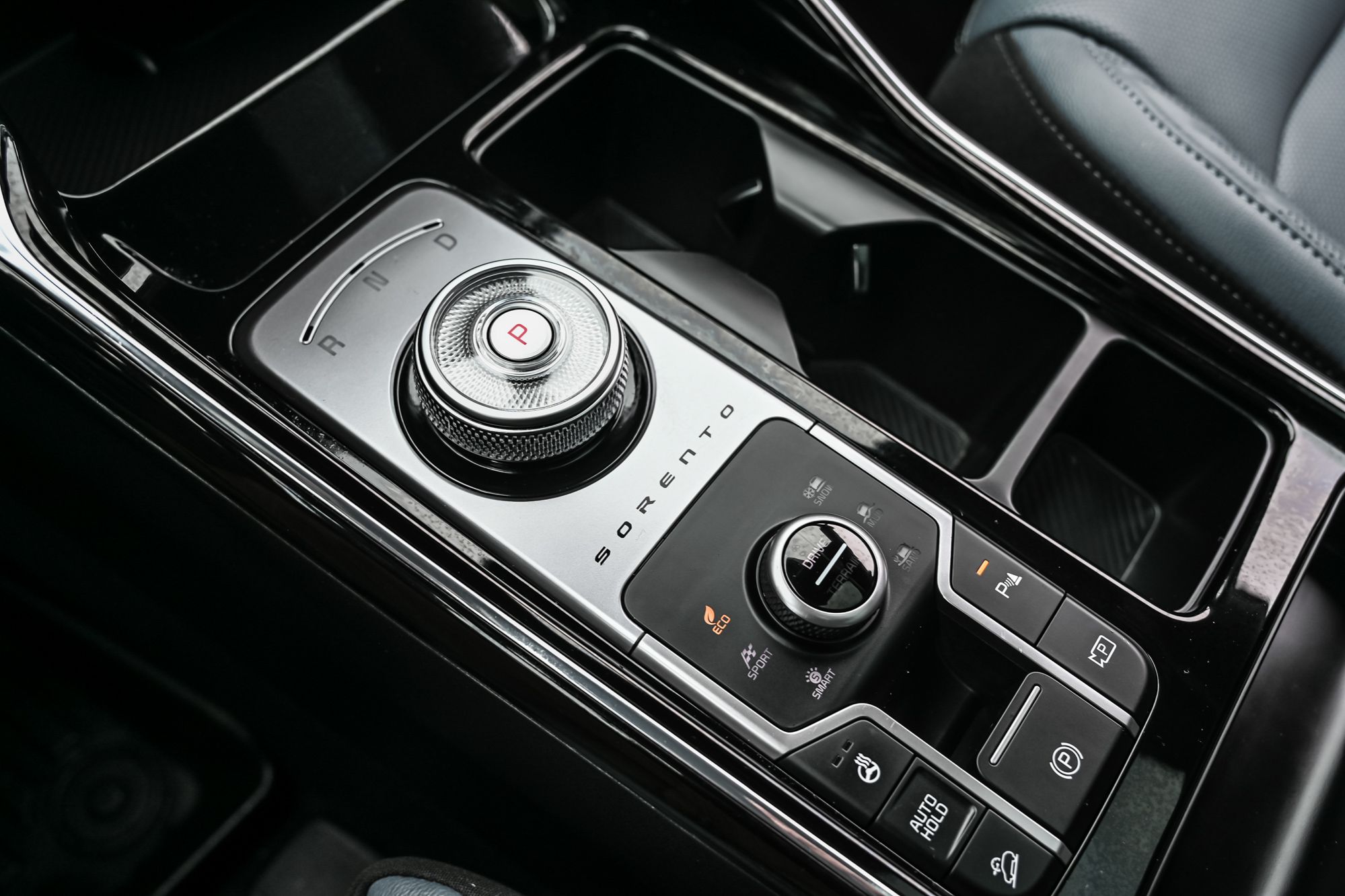 Kia Sorento Hybrid  2025 à Dollard-des-Ormeaux, Québec