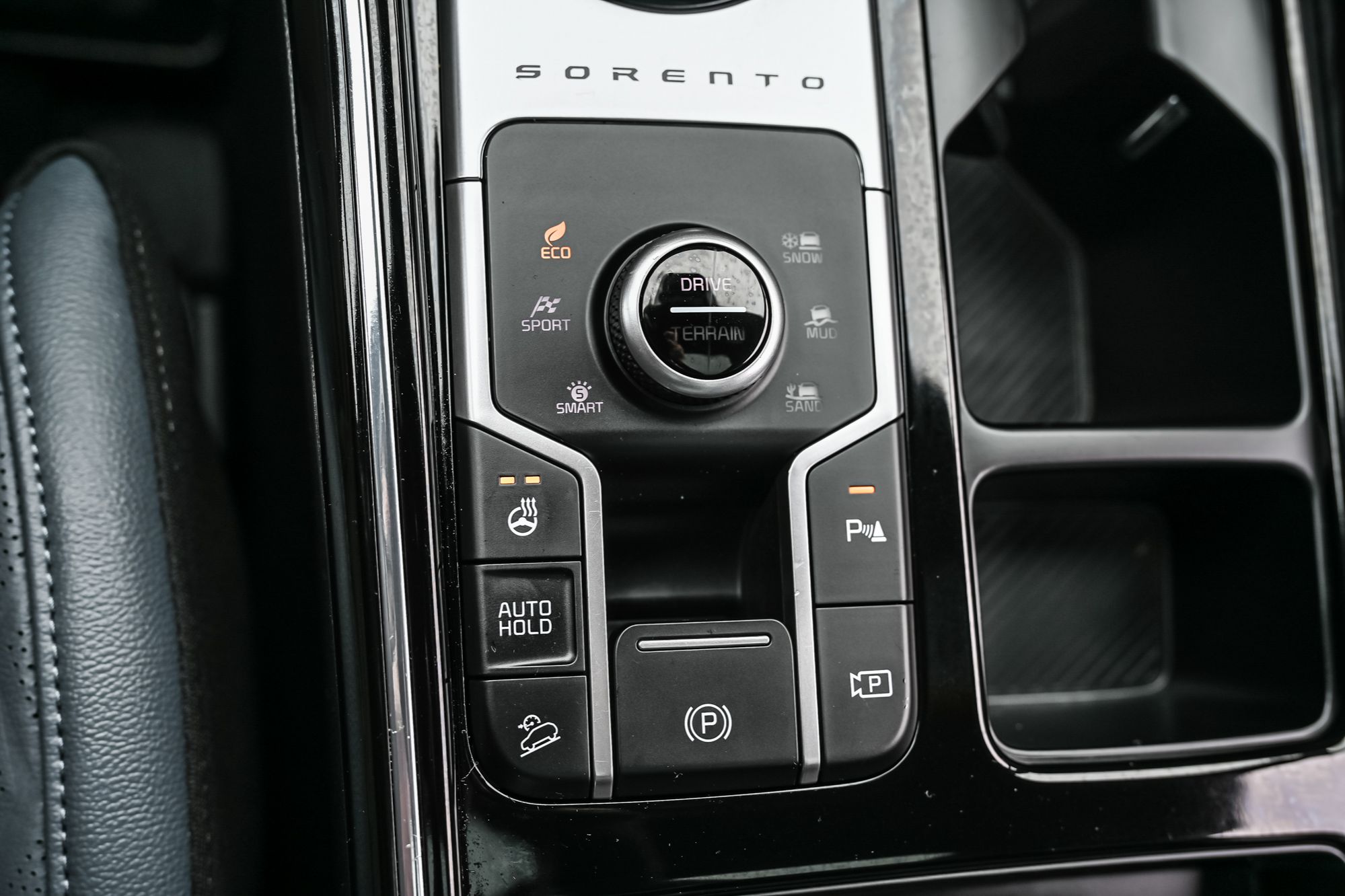 Kia Sorento Hybrid  2025 à Dollard-des-Ormeaux, Québec