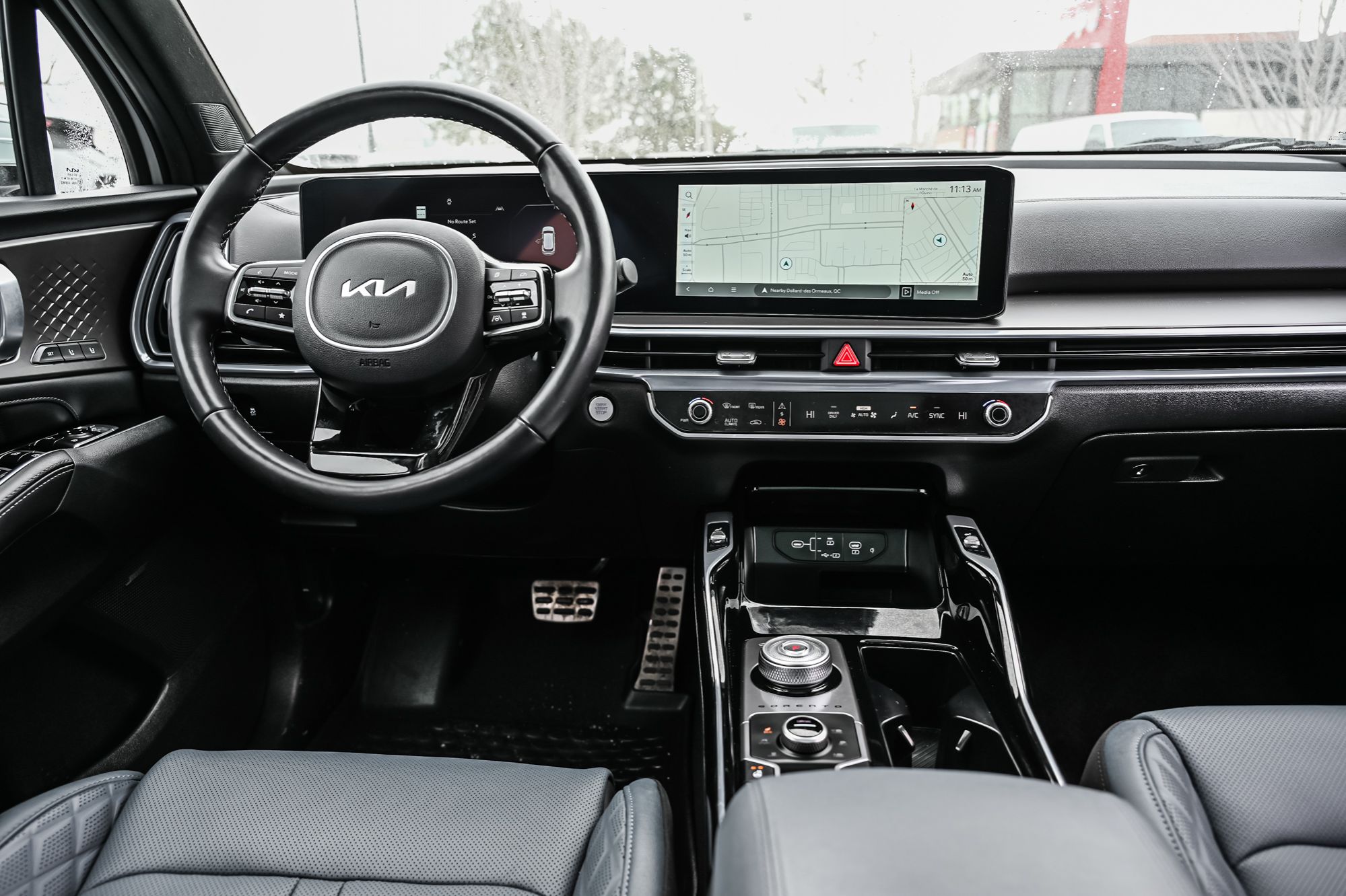 Kia Sorento Hybrid  2025 à Dollard-des-Ormeaux, Québec