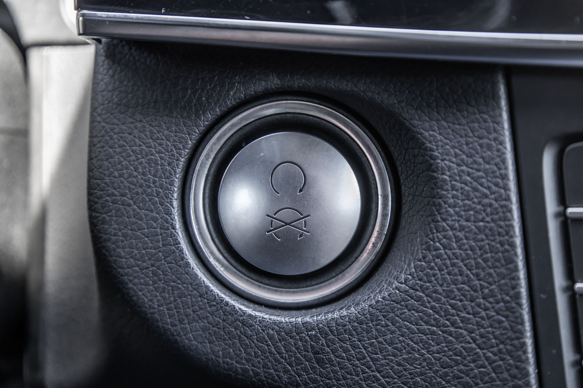 2016 Mercedes-Benz E-Class in Dollard-des-Ormeaux, Quebec