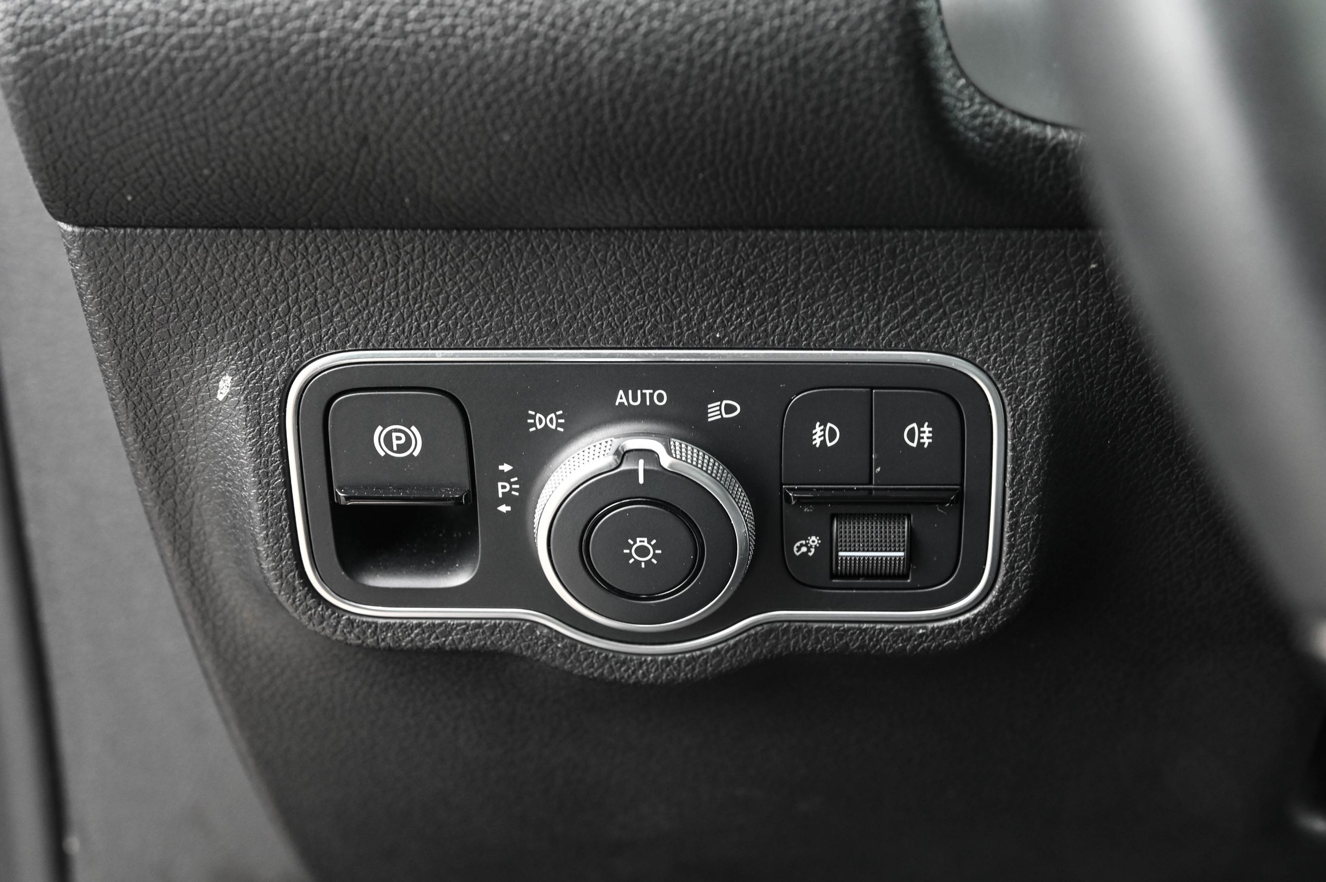 2023 Mercedes-Benz GLB