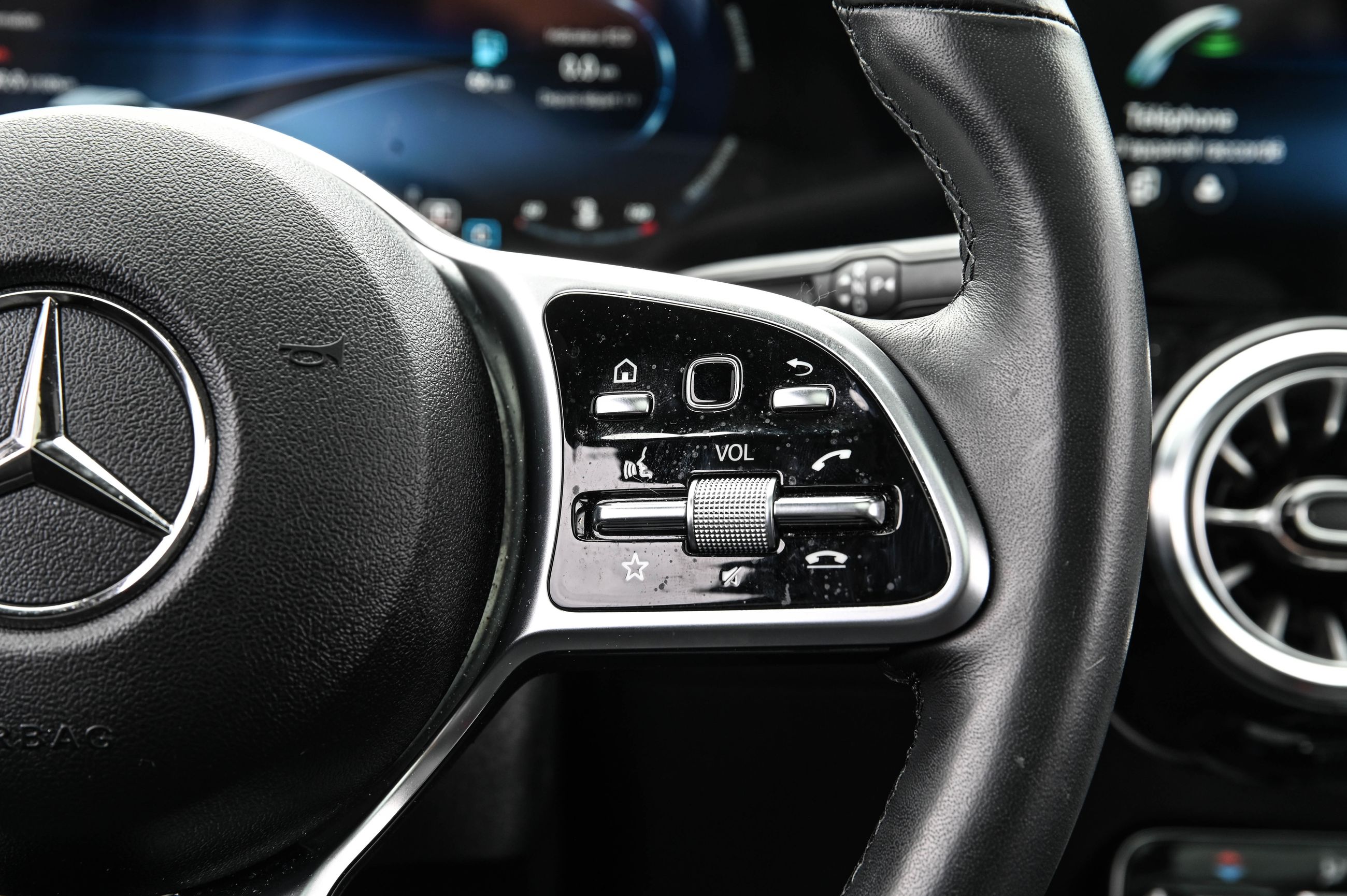 2023 Mercedes-Benz GLB