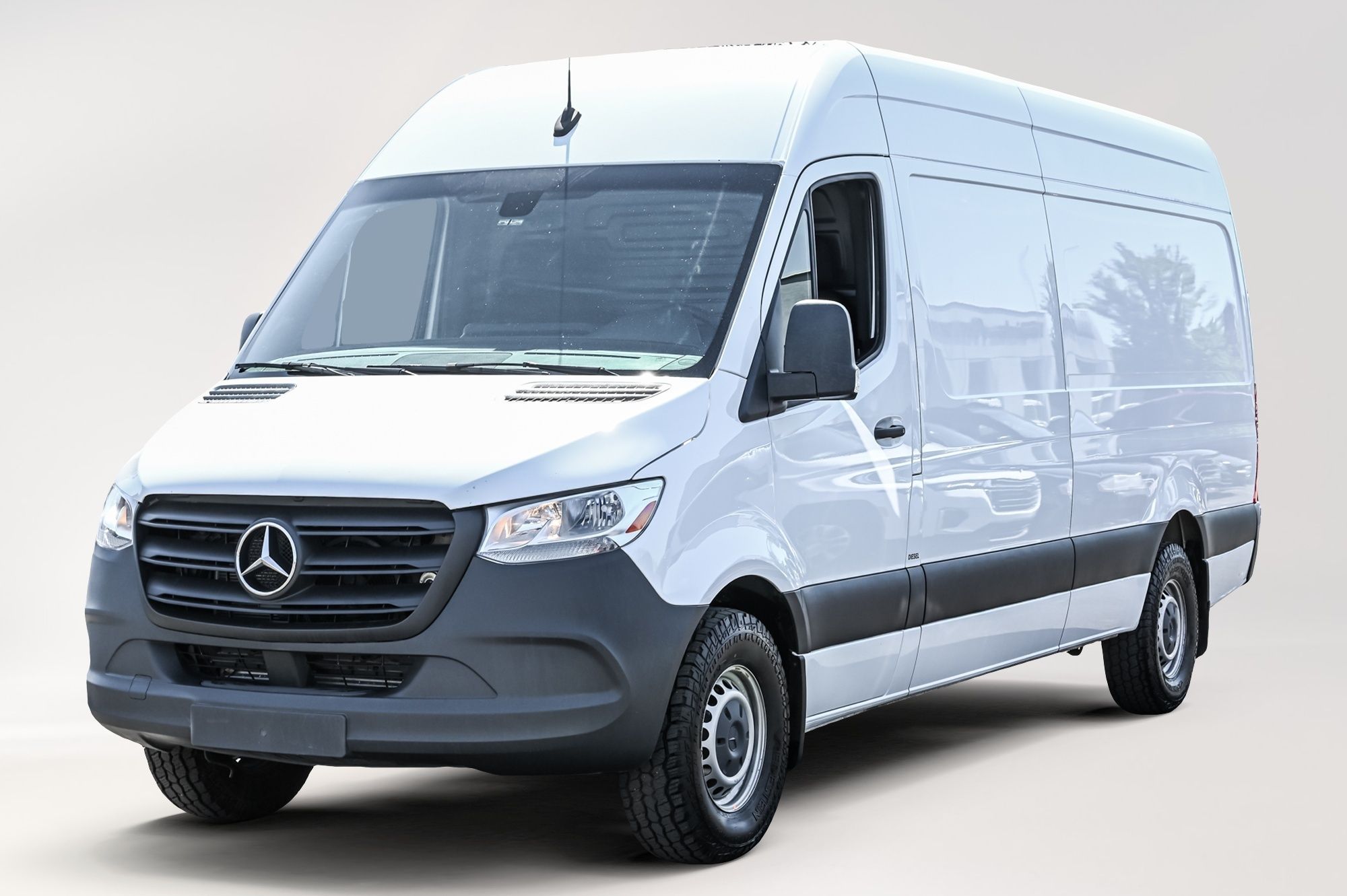 2022 Mercedes-Benz Sprinter Cargo Van in Dollard-des-Ormeaux, Quebec