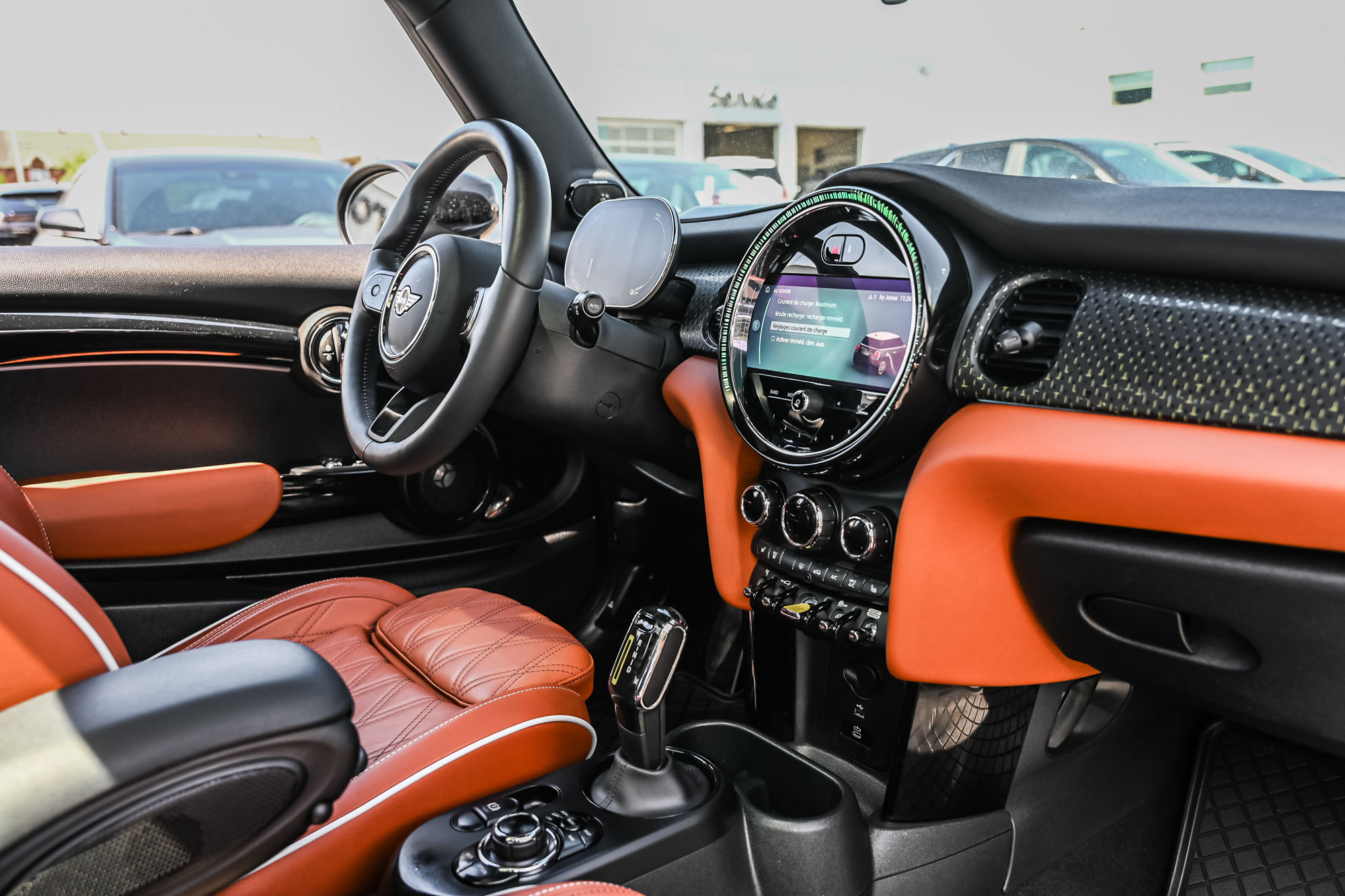 2024 MINI 3 Door in Dollard-des-Ormeaux, Quebec