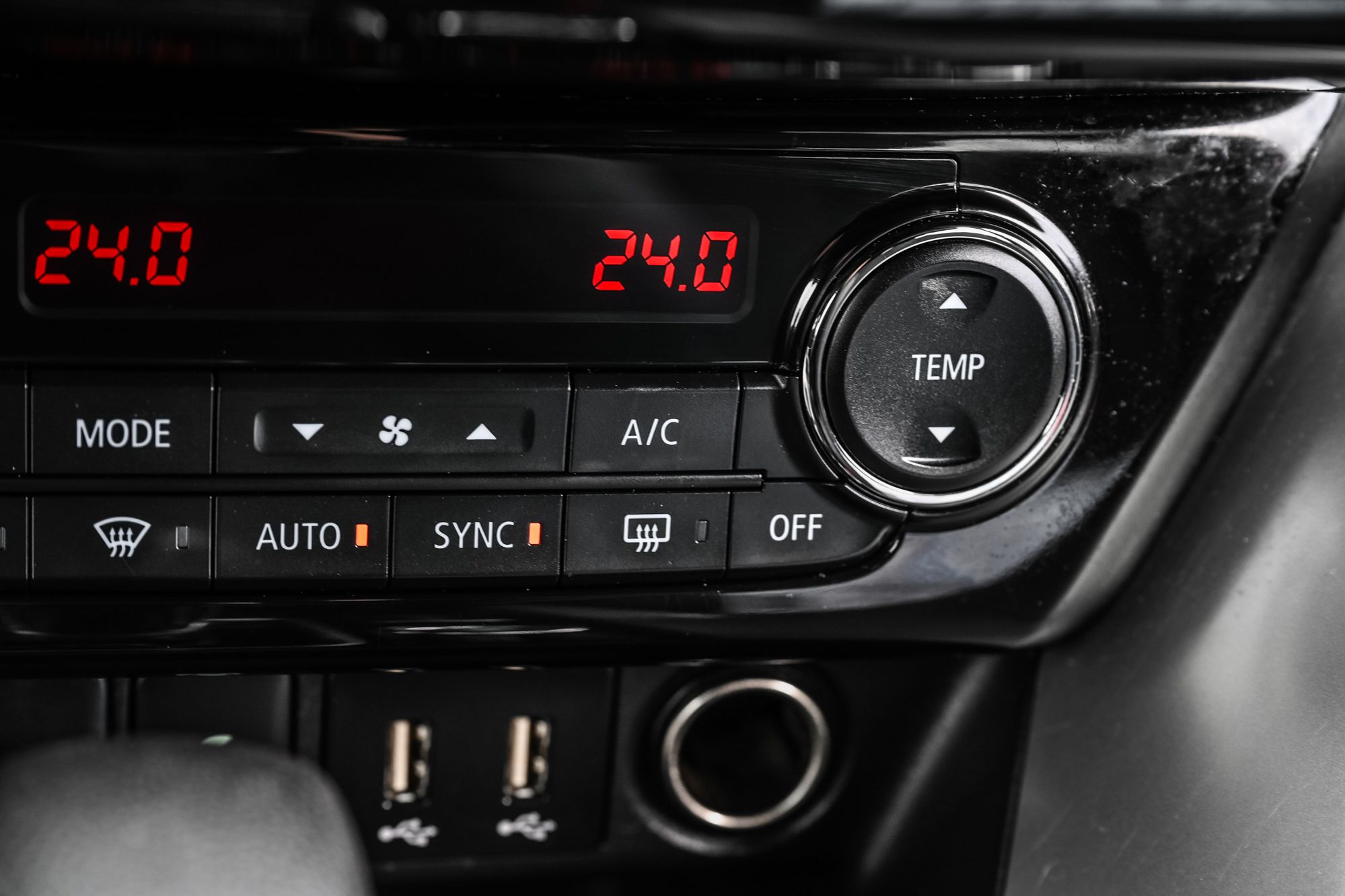 Mitsubishi Eclipse Cross  2022