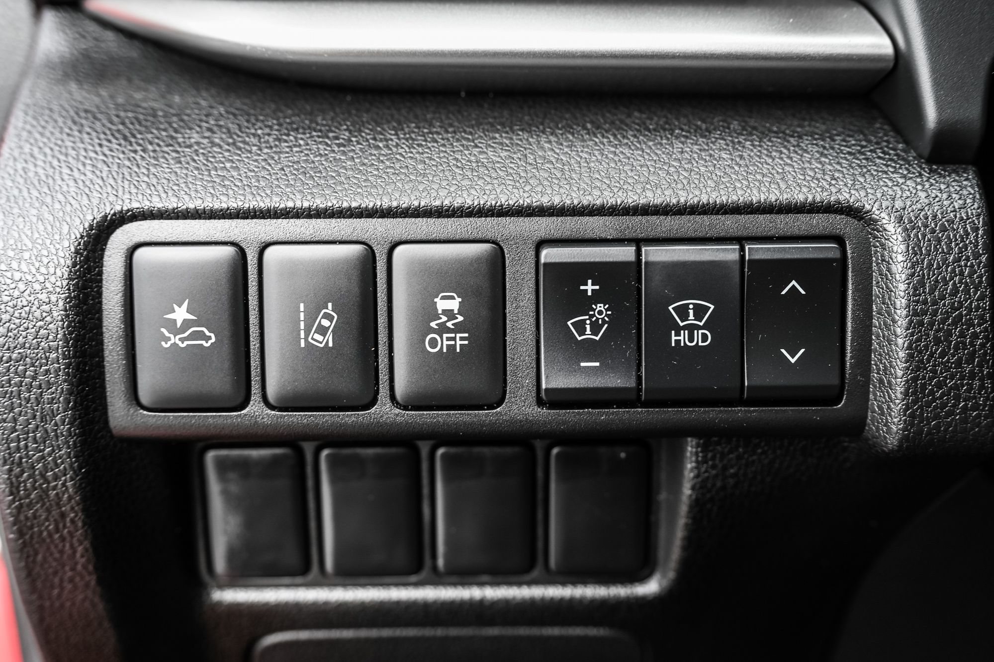 Mitsubishi Eclipse Cross  2022