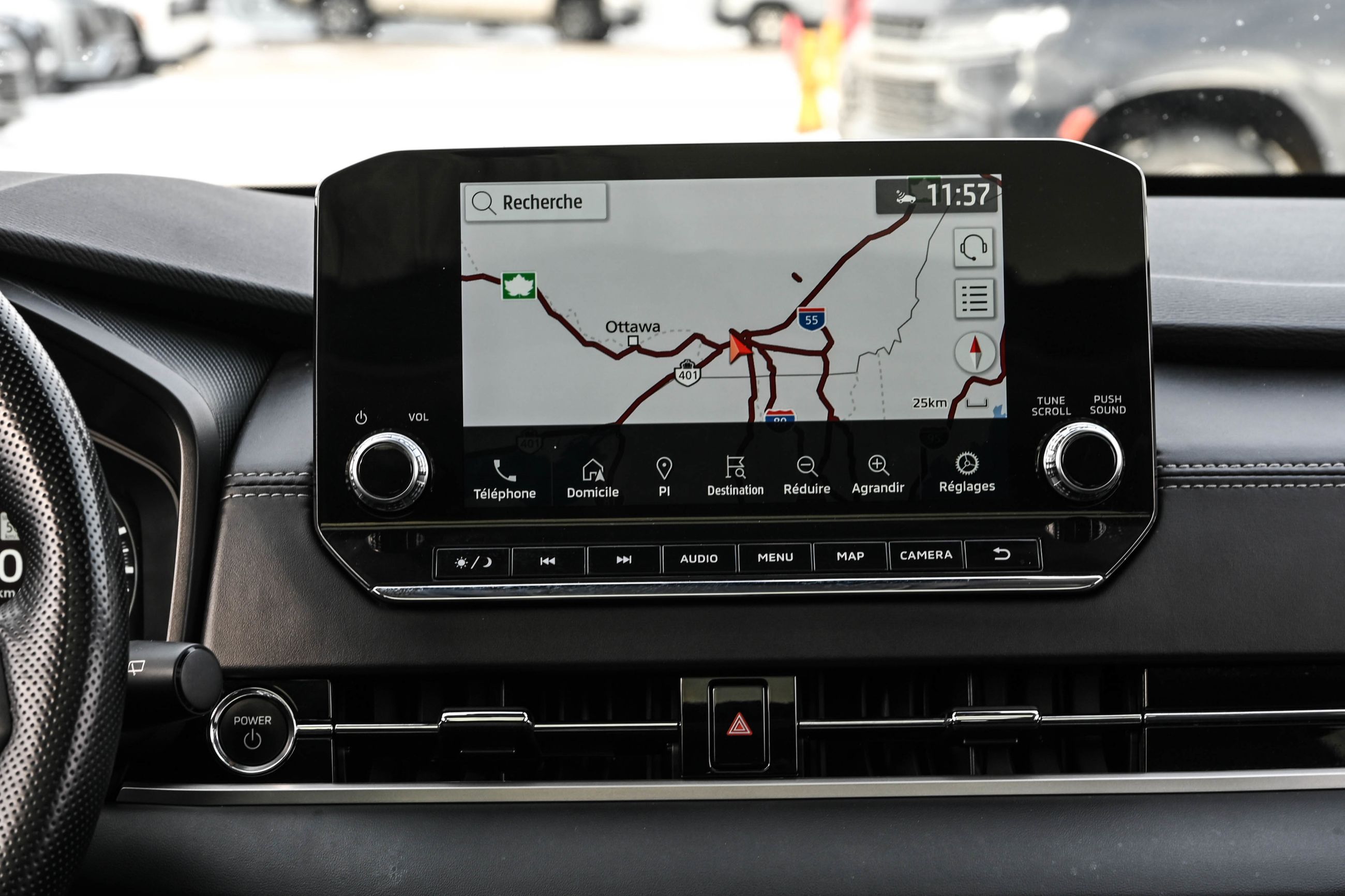 Mitsubishi Outlander PHEV  2024 à Dollard-des-Ormeaux, Québec