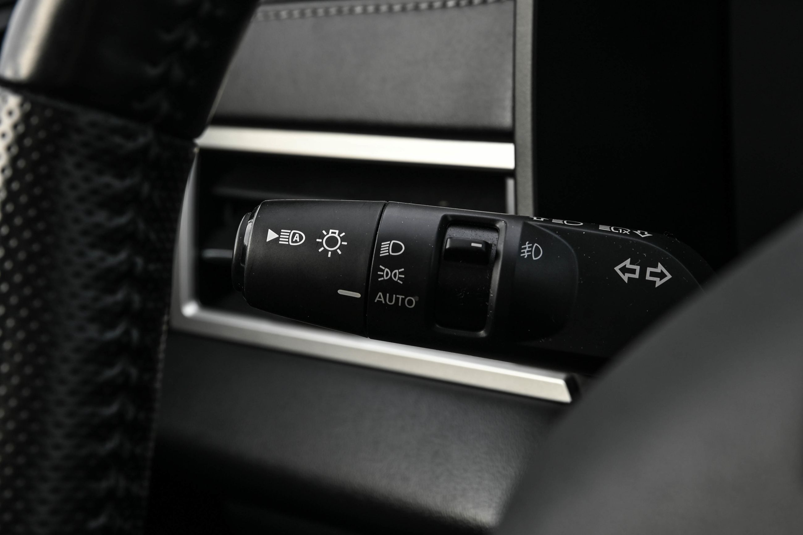 Mitsubishi Outlander PHEV  2024 à Dollard-des-Ormeaux, Québec