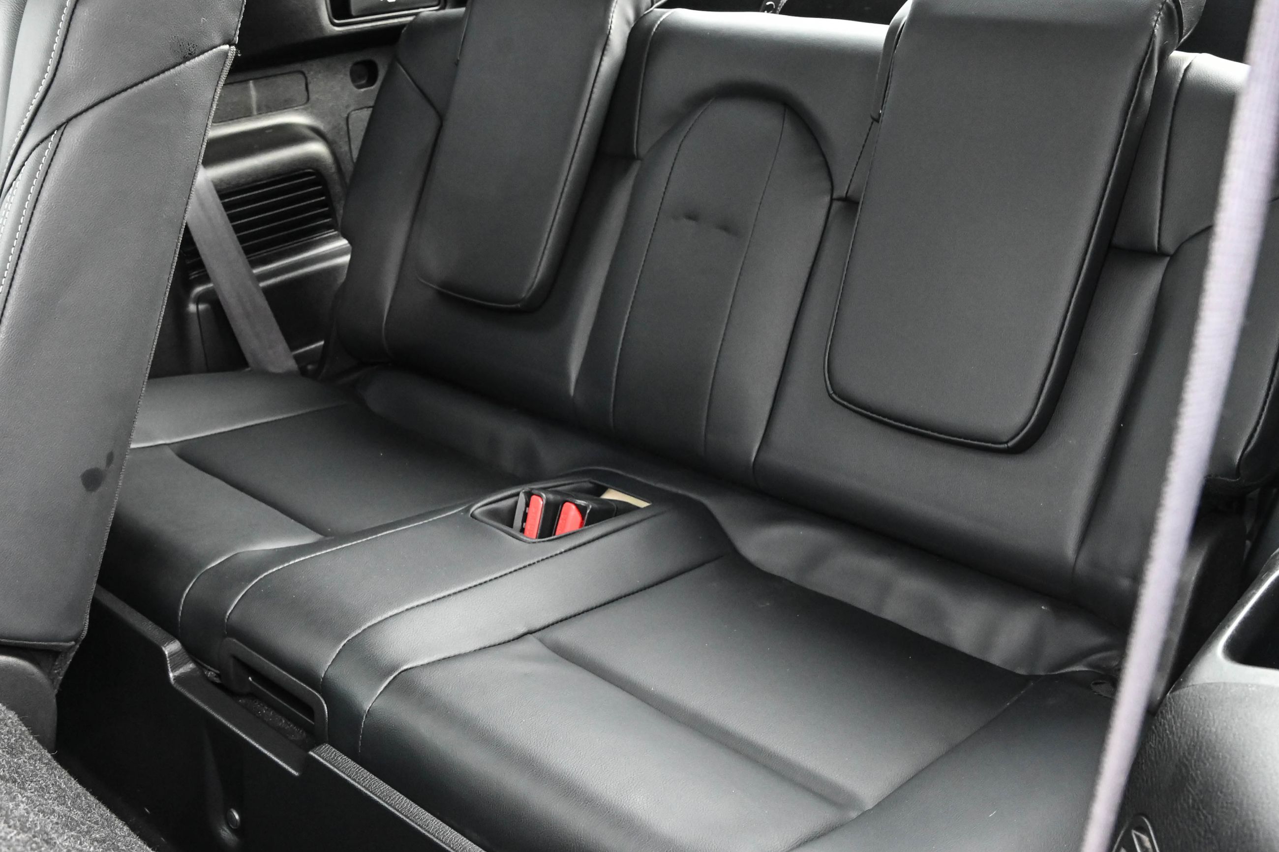 Mitsubishi Outlander PHEV  2024 à Dollard-des-Ormeaux, Québec