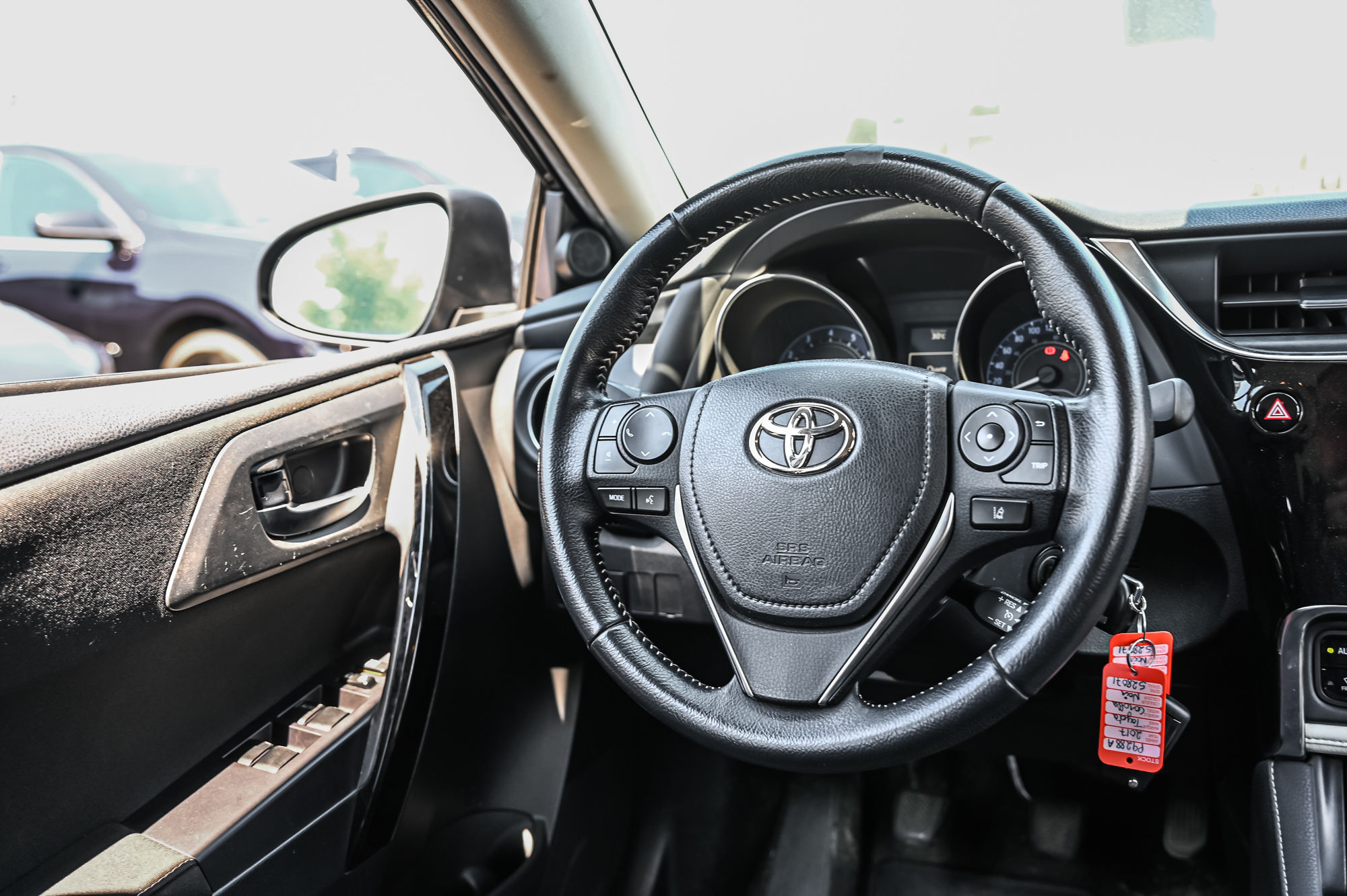 Toyota Corolla iM  2017 à Dollard-des-Ormeaux, Québec