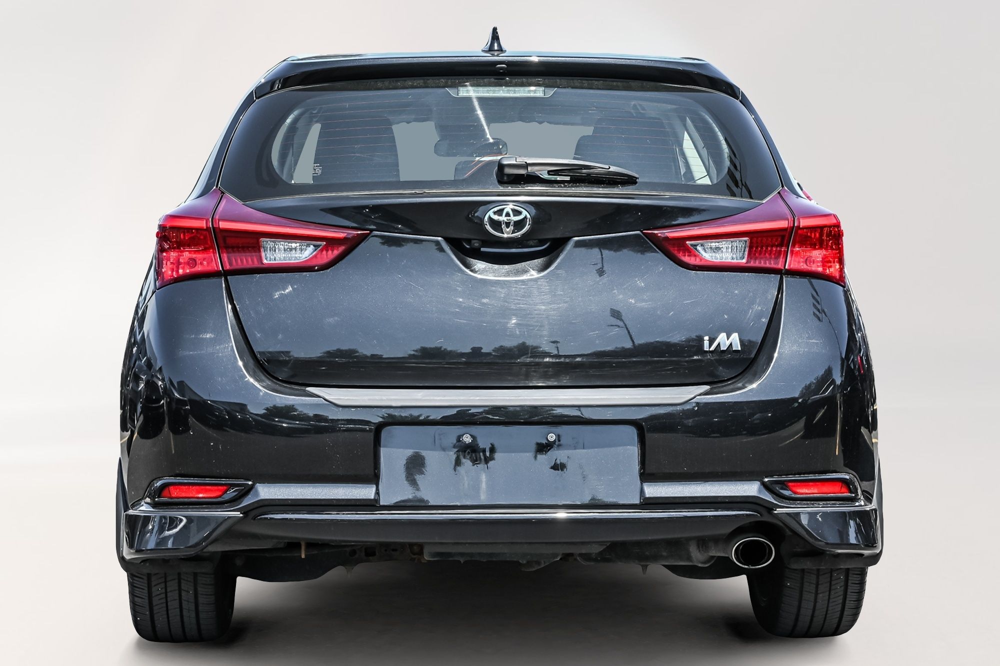 Toyota Corolla iM  2017 à Dollard-des-Ormeaux, Québec