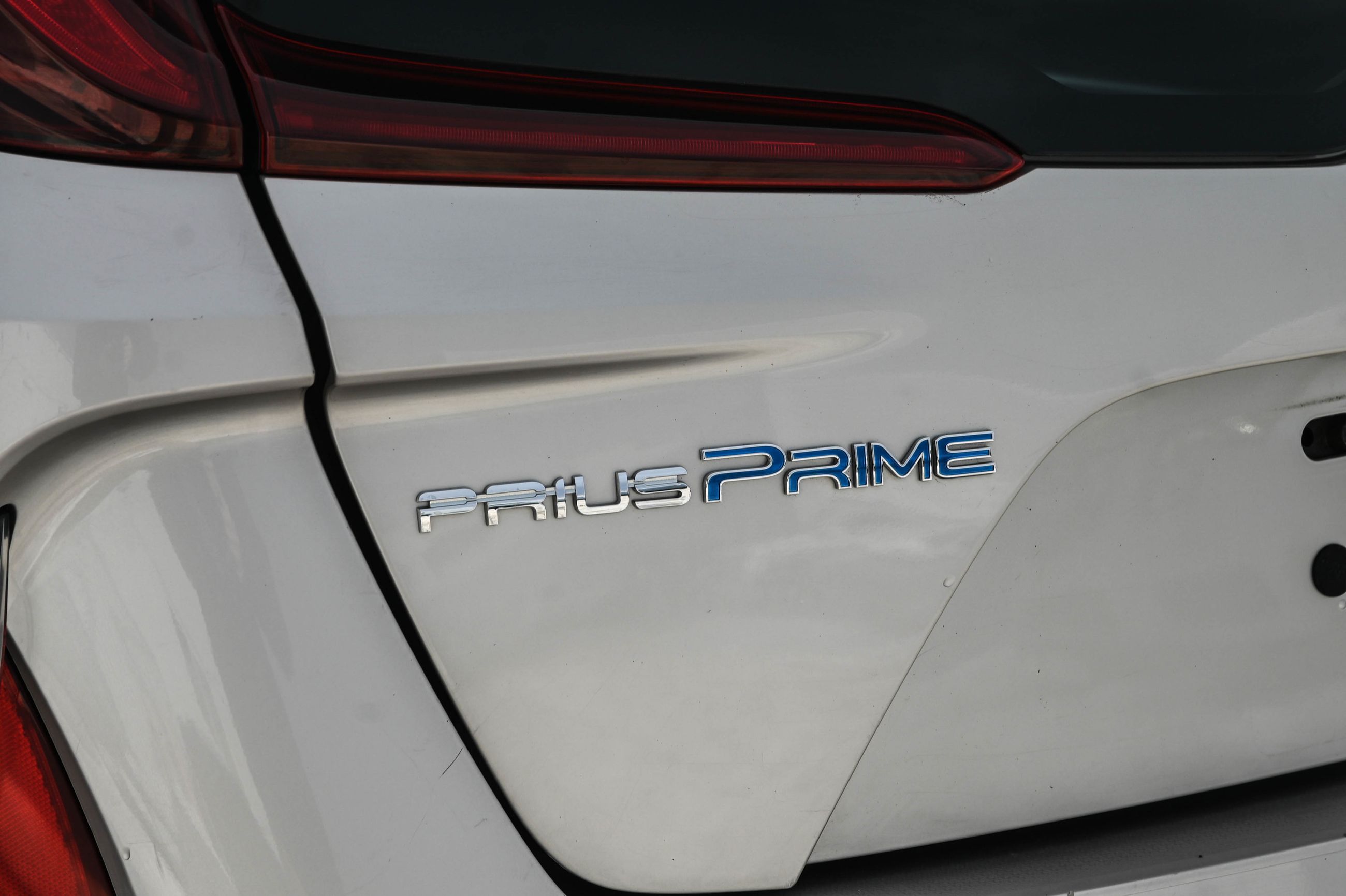 2020 Toyota Prius Prime in Dollard-des-Ormeaux, Quebec