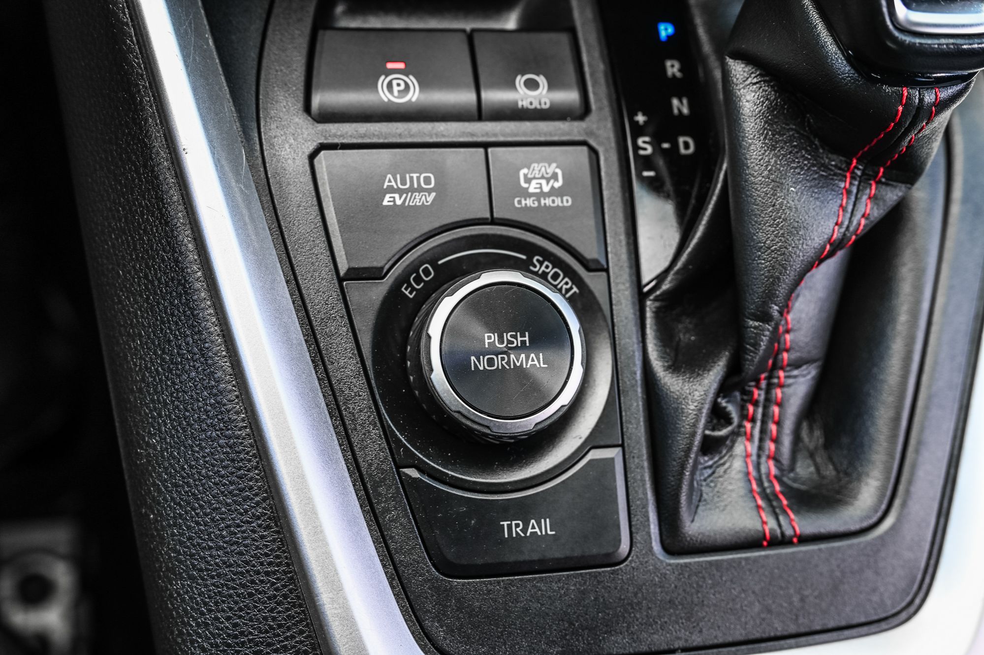 2021 Toyota RAV4 Prime in Dollard-des-Ormeaux, Quebec