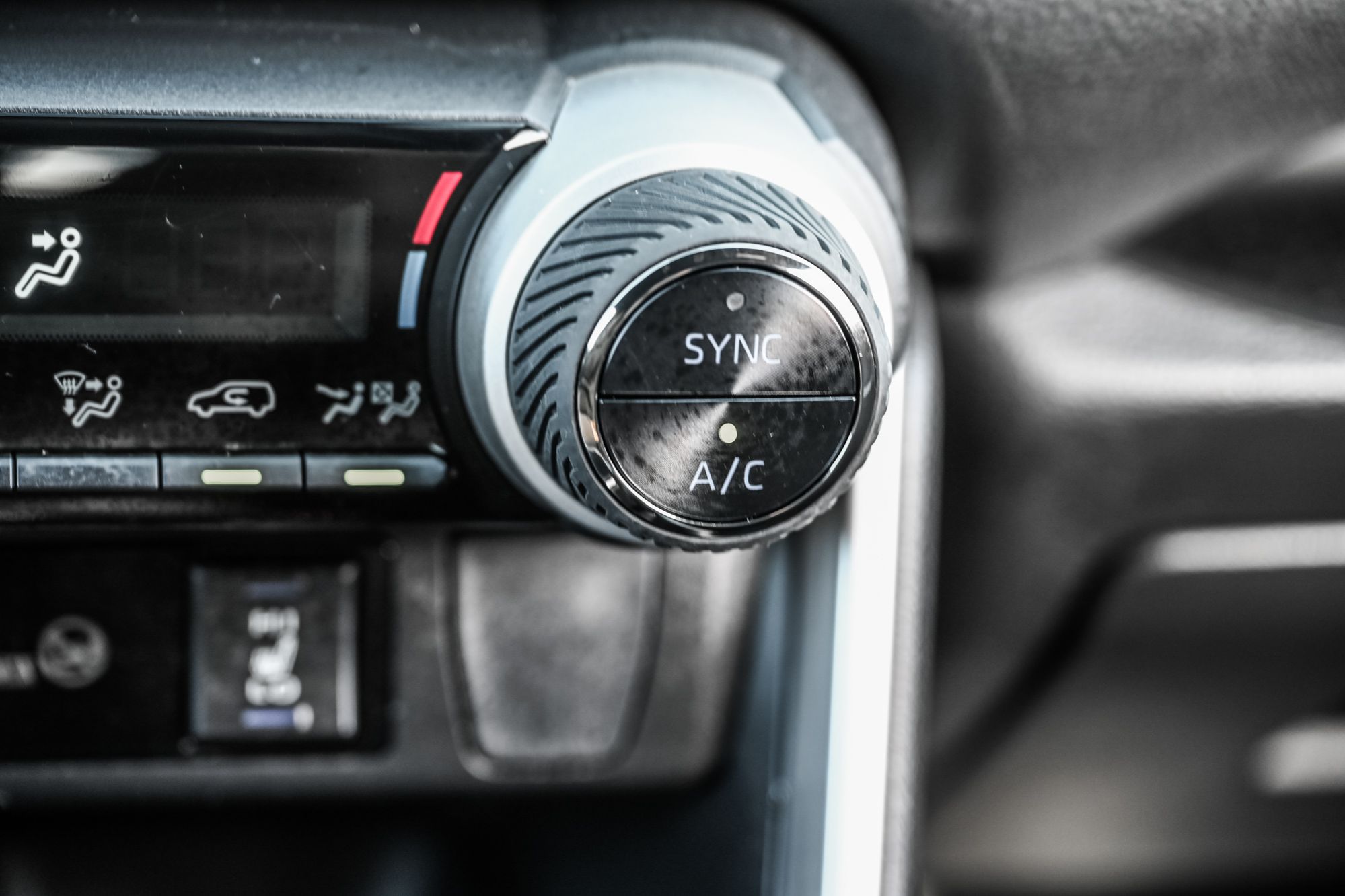 Toyota RAV4 Prime  2024