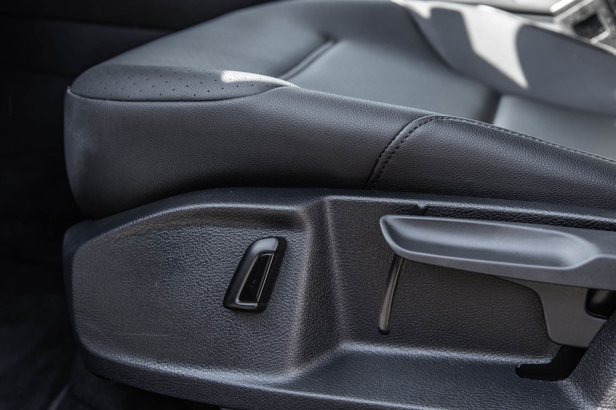 2020 Volkswagen E-Golf in Dollard-des-Ormeaux, Quebec