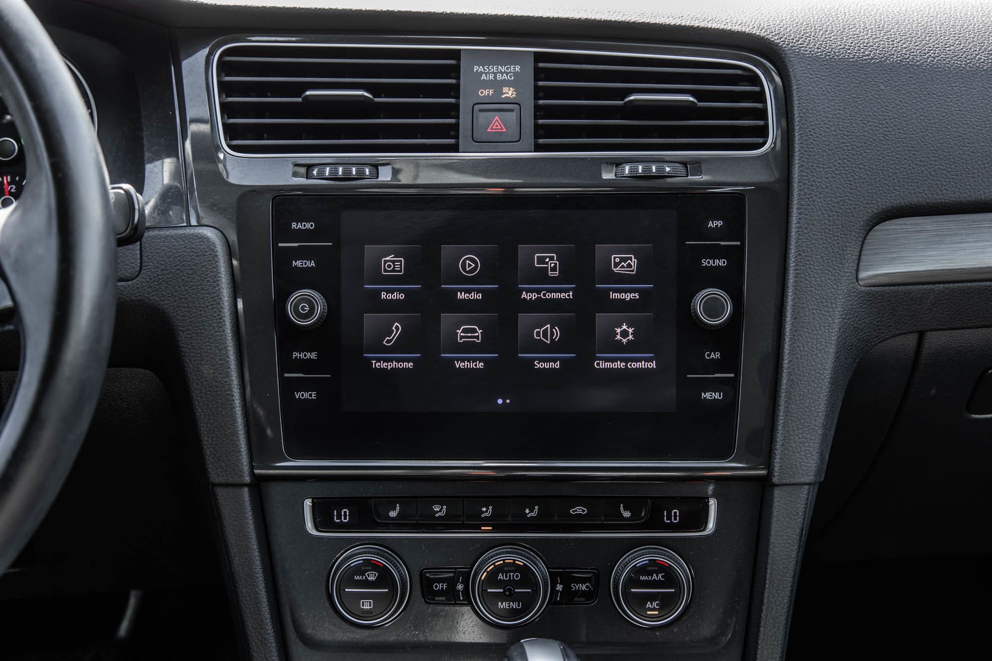 2020 Volkswagen E-Golf in Dollard-des-Ormeaux, Quebec