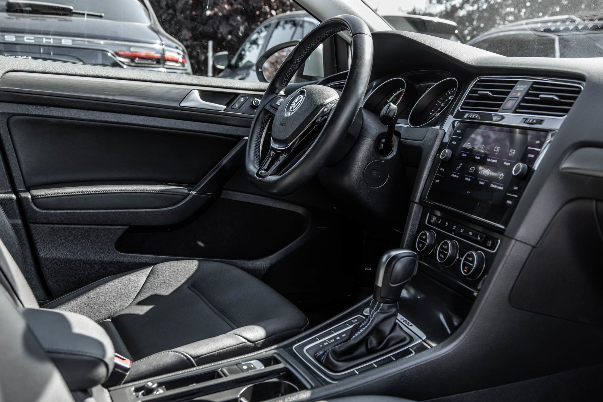 2020 Volkswagen E-Golf in Dollard-des-Ormeaux, Quebec