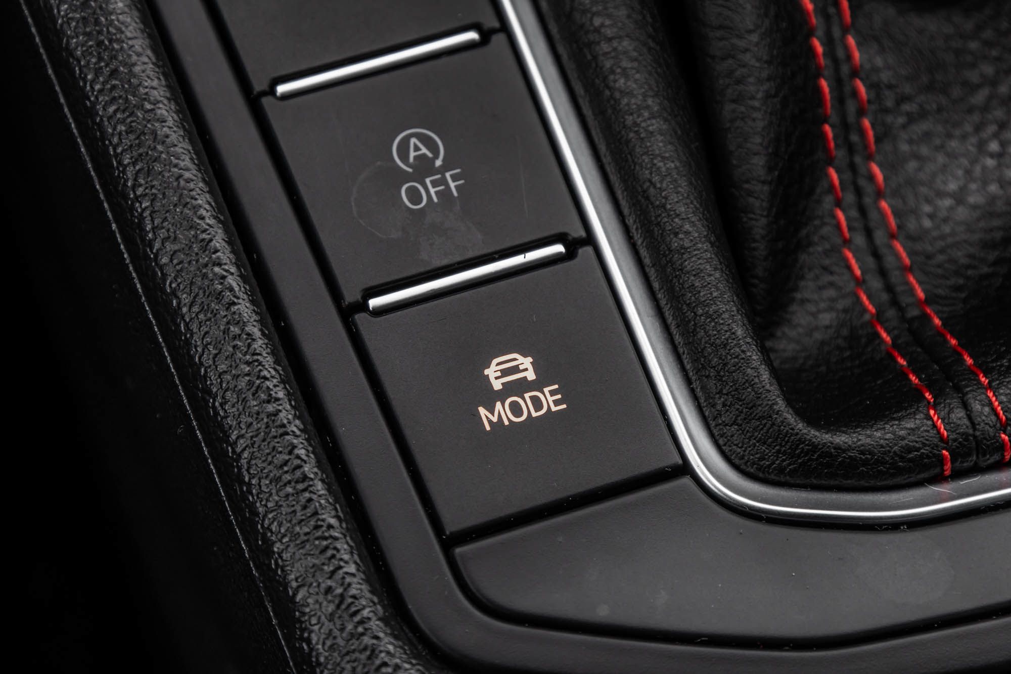 Volkswagen Jetta GLI  2022 à Dollard-des-Ormeaux, Québec