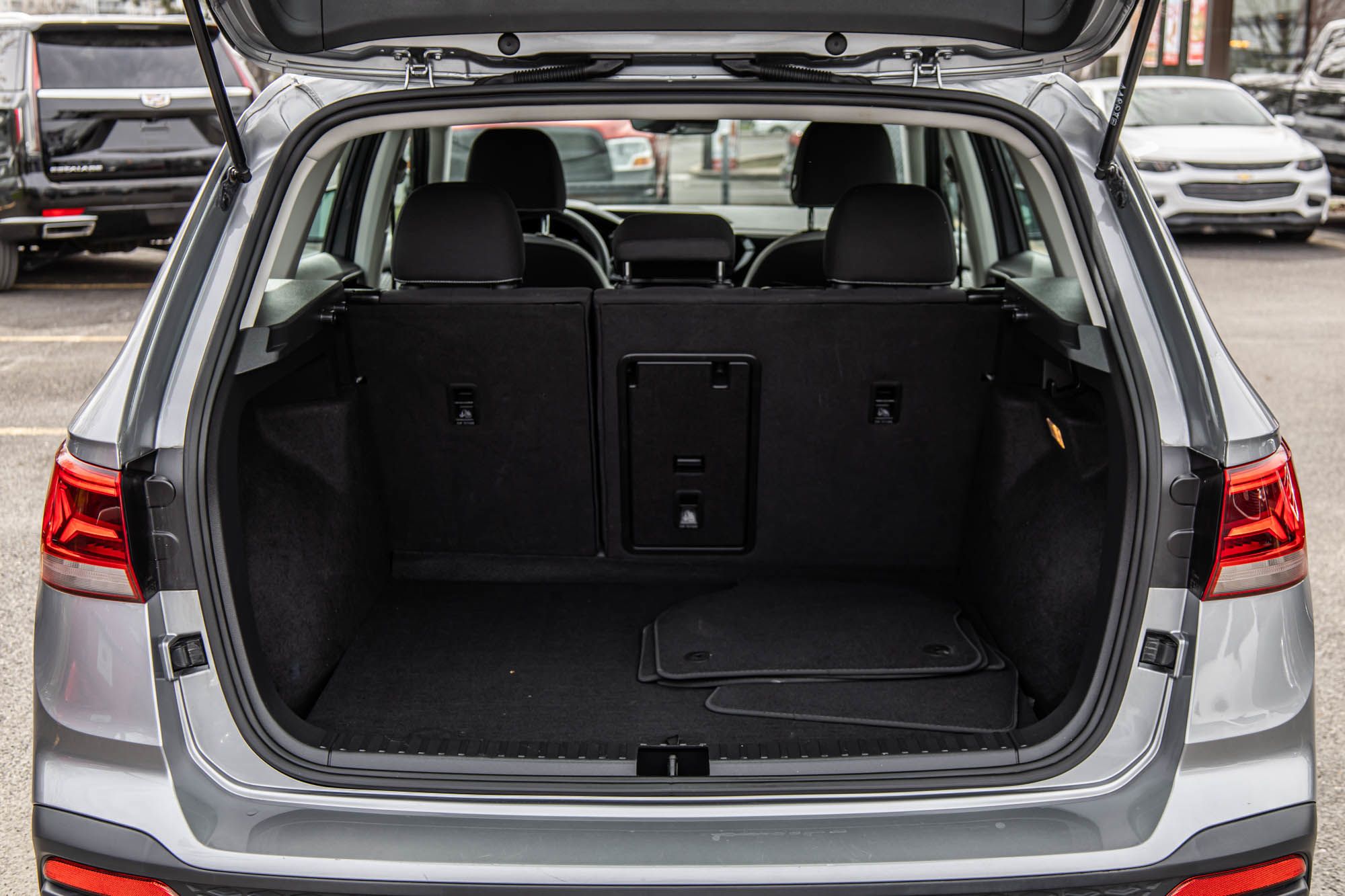 2023 Volkswagen Taos