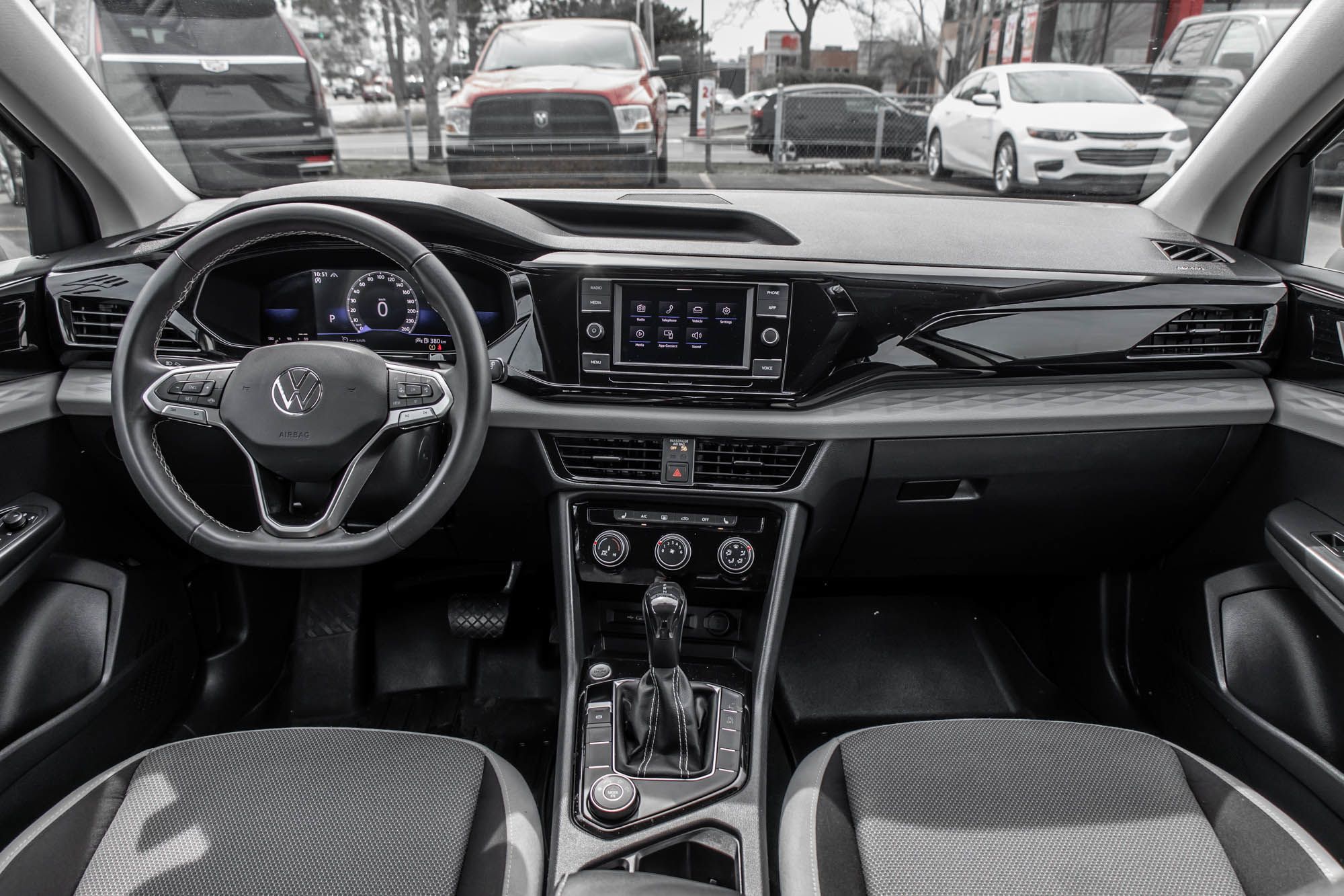 2023 Volkswagen Taos