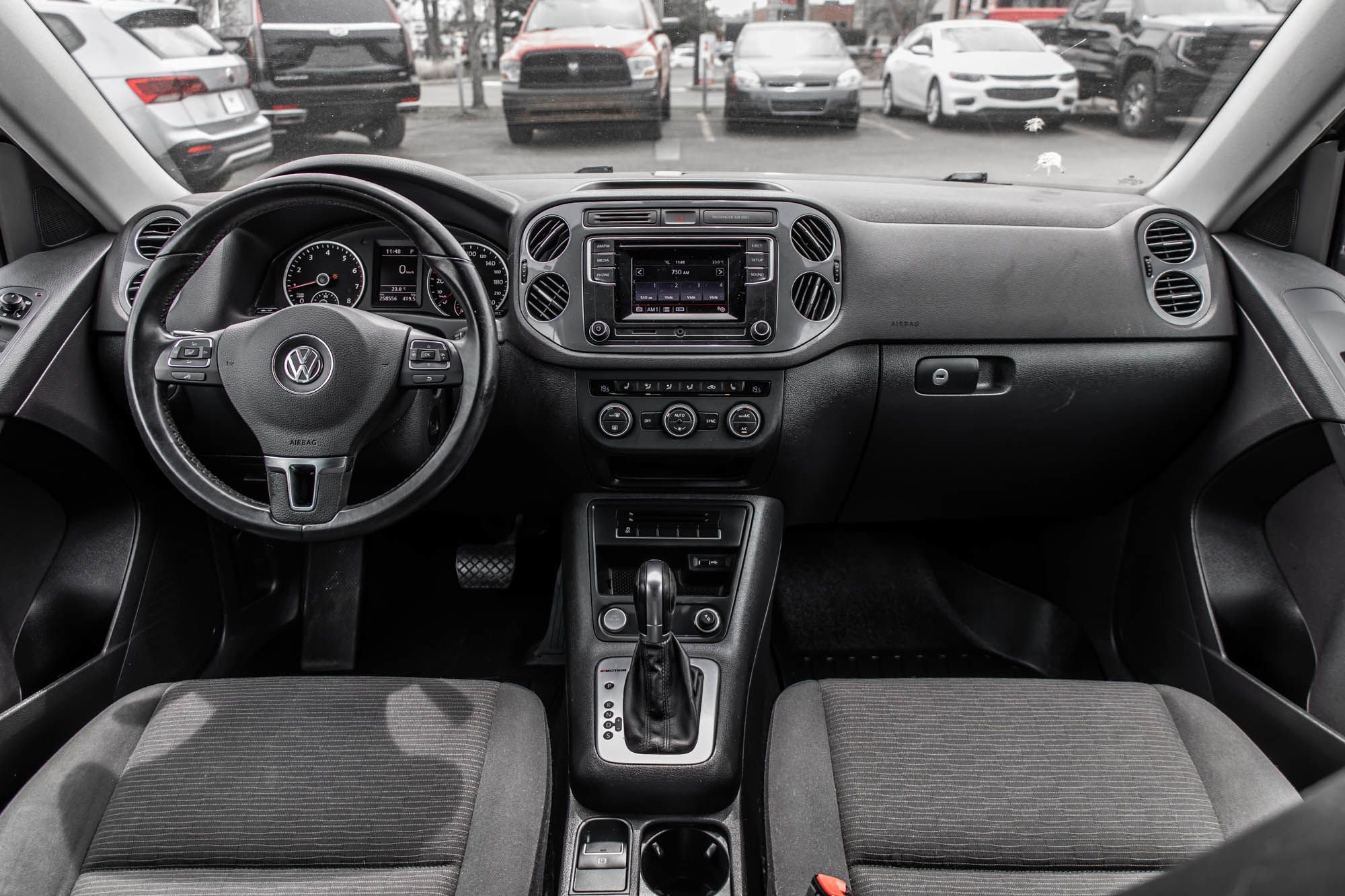 Volkswagen Tiguan  2016
