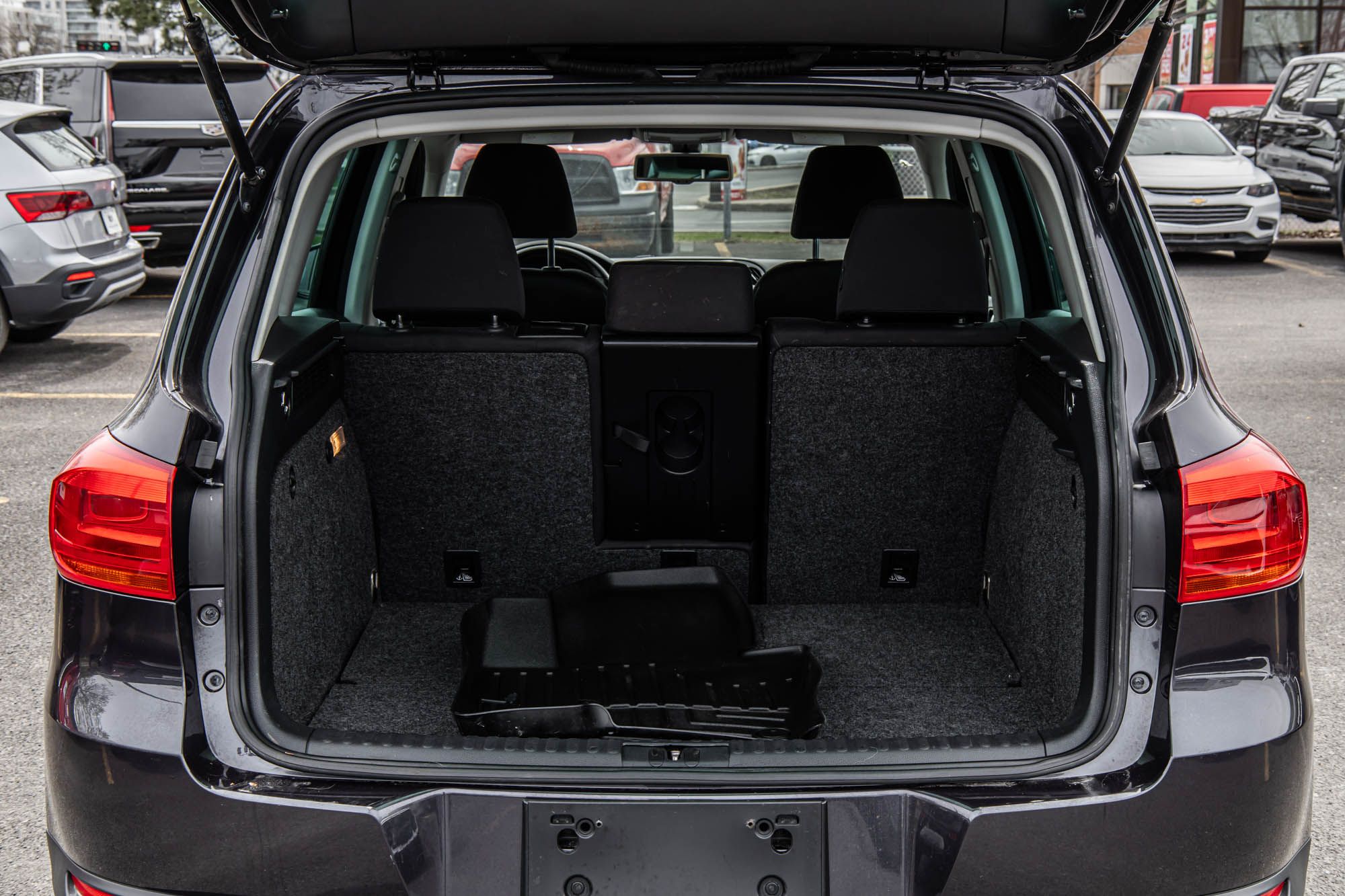 Volkswagen Tiguan  2016