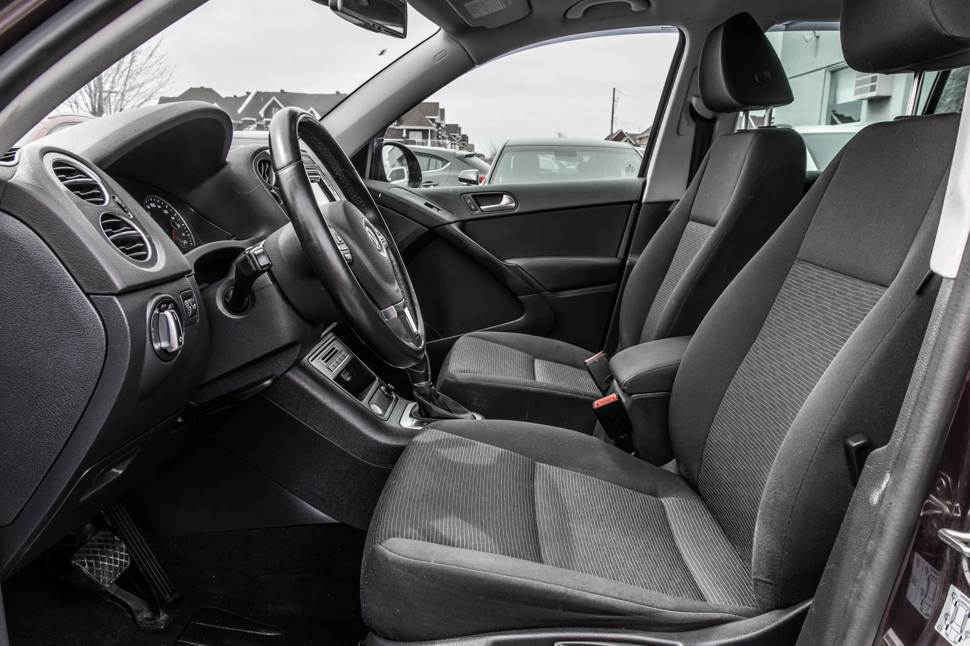 Volkswagen Tiguan  2016