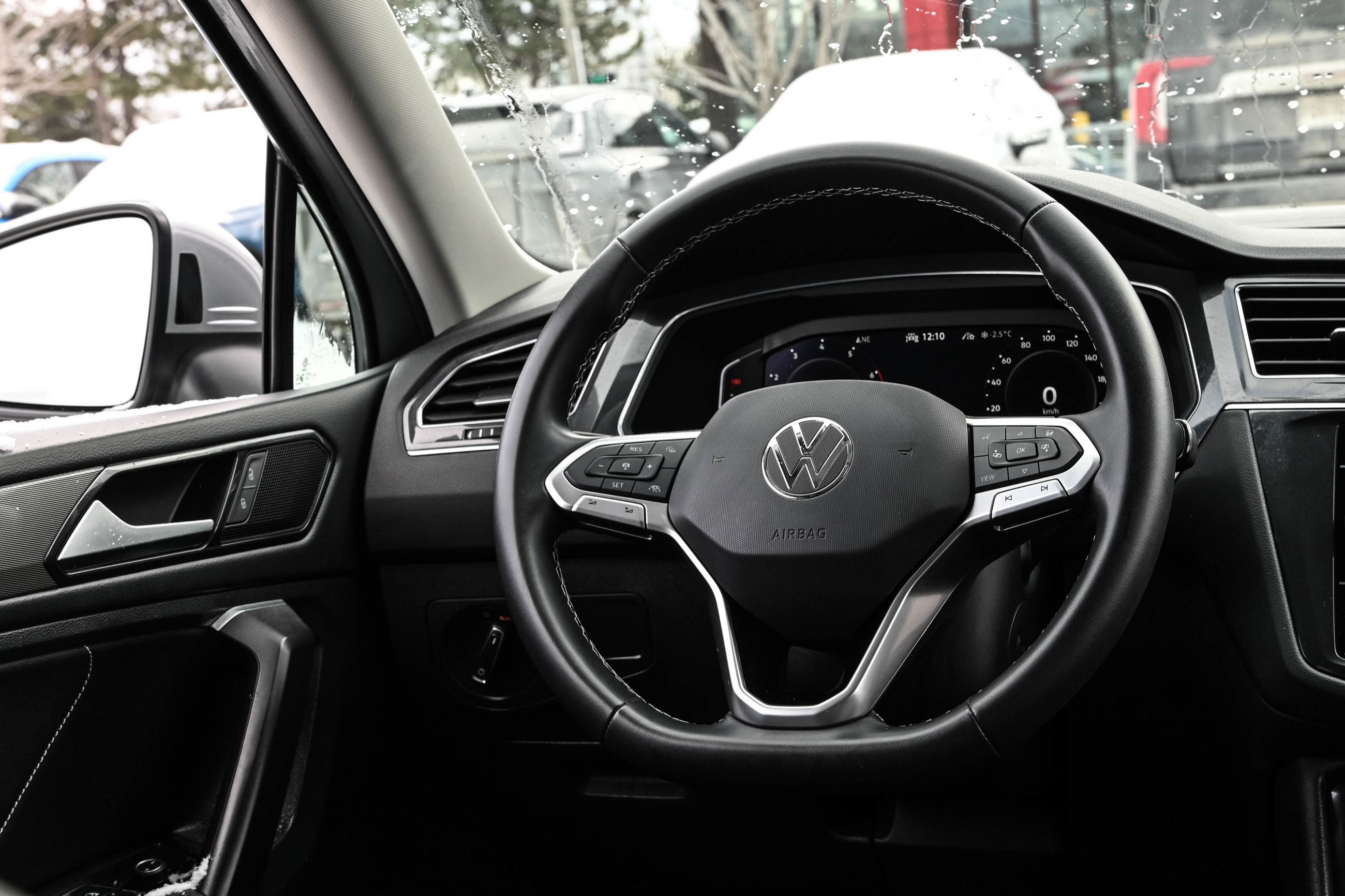 2022 Volkswagen Tiguan in Dollard-des-Ormeaux, Quebec