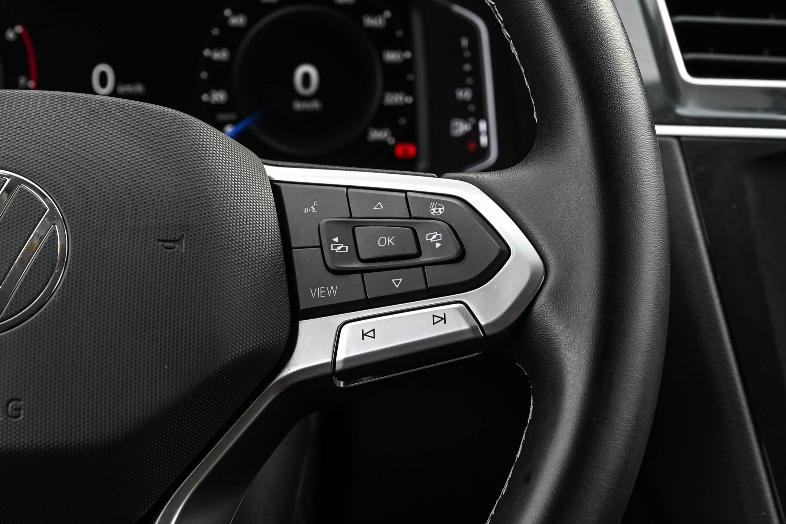 2022 Volkswagen Tiguan in Dollard-des-Ormeaux, Quebec